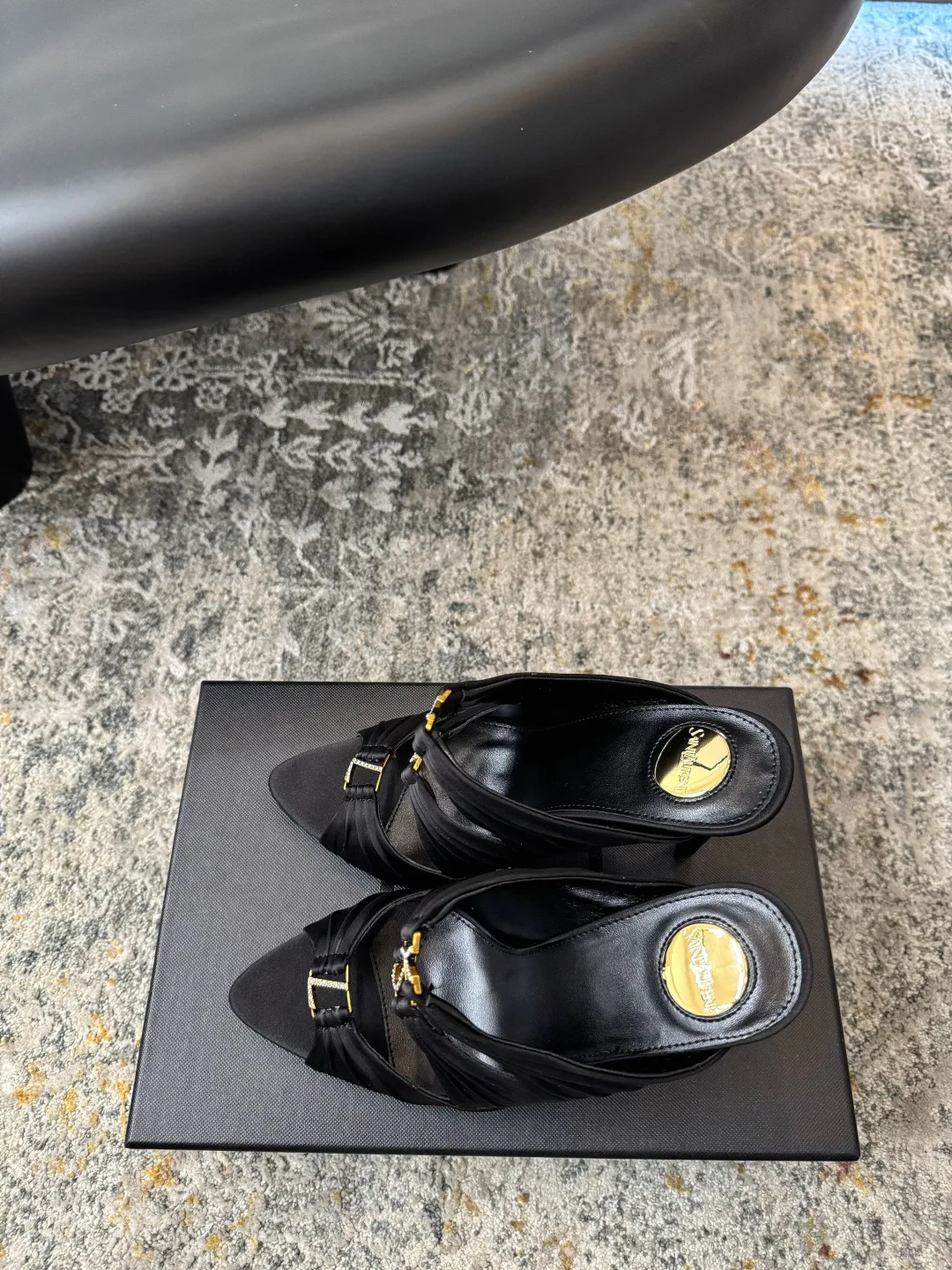 Босоножки Женские Saint Laurent 3919929