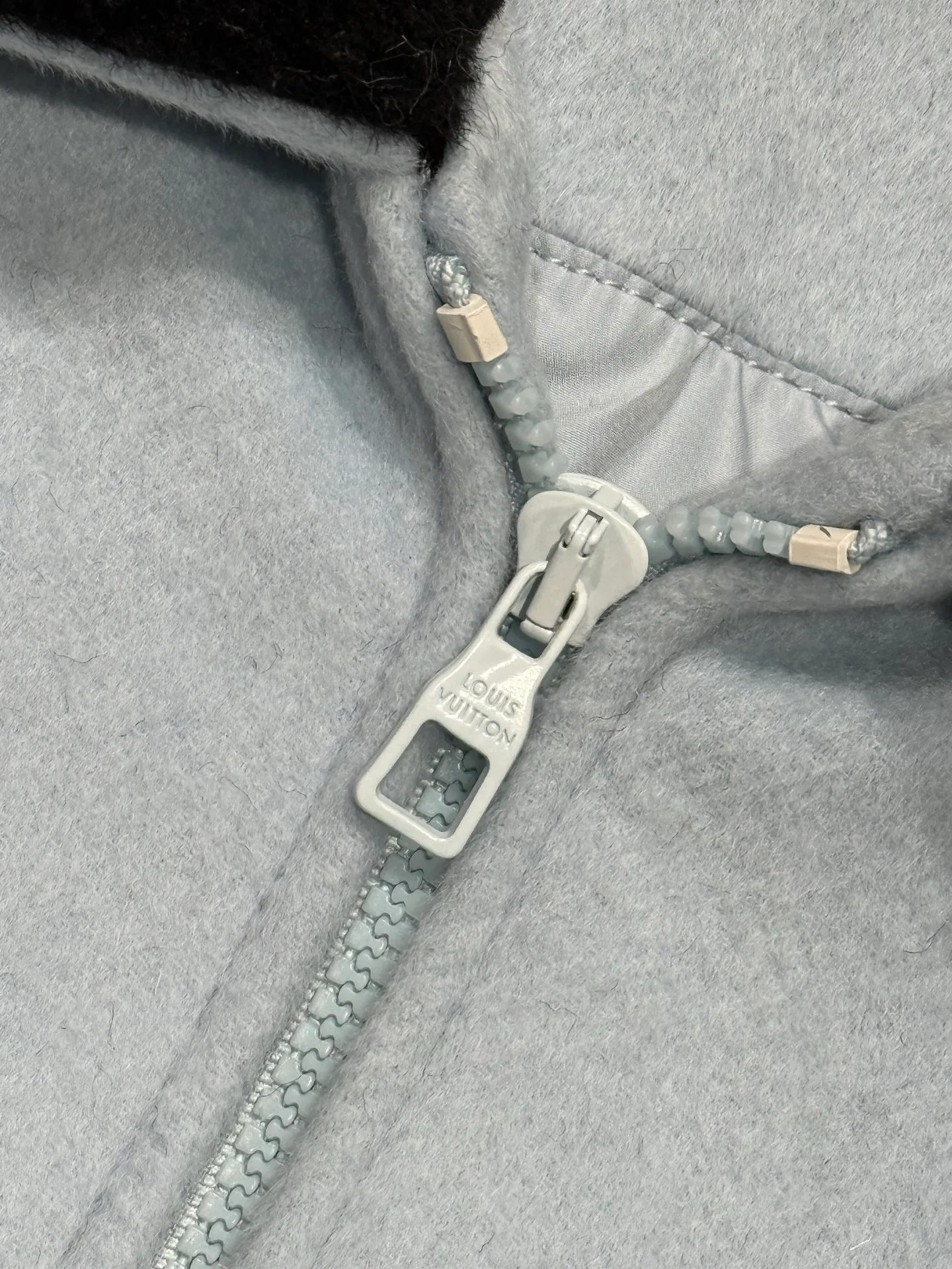 Куртки И Пуховики Мужские Louis Vuitton 608580