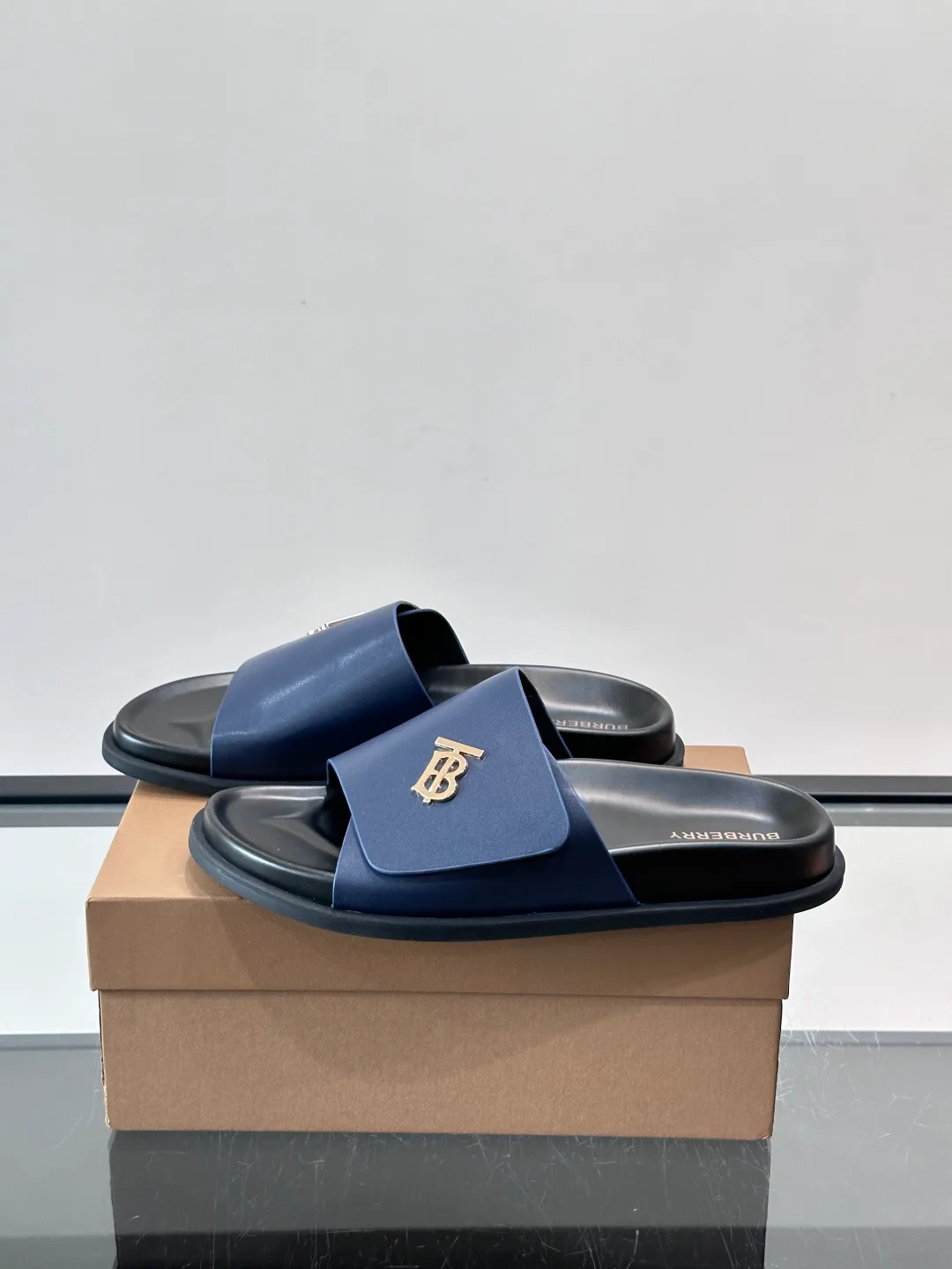 Сандалии Мужские Burberry 13546911