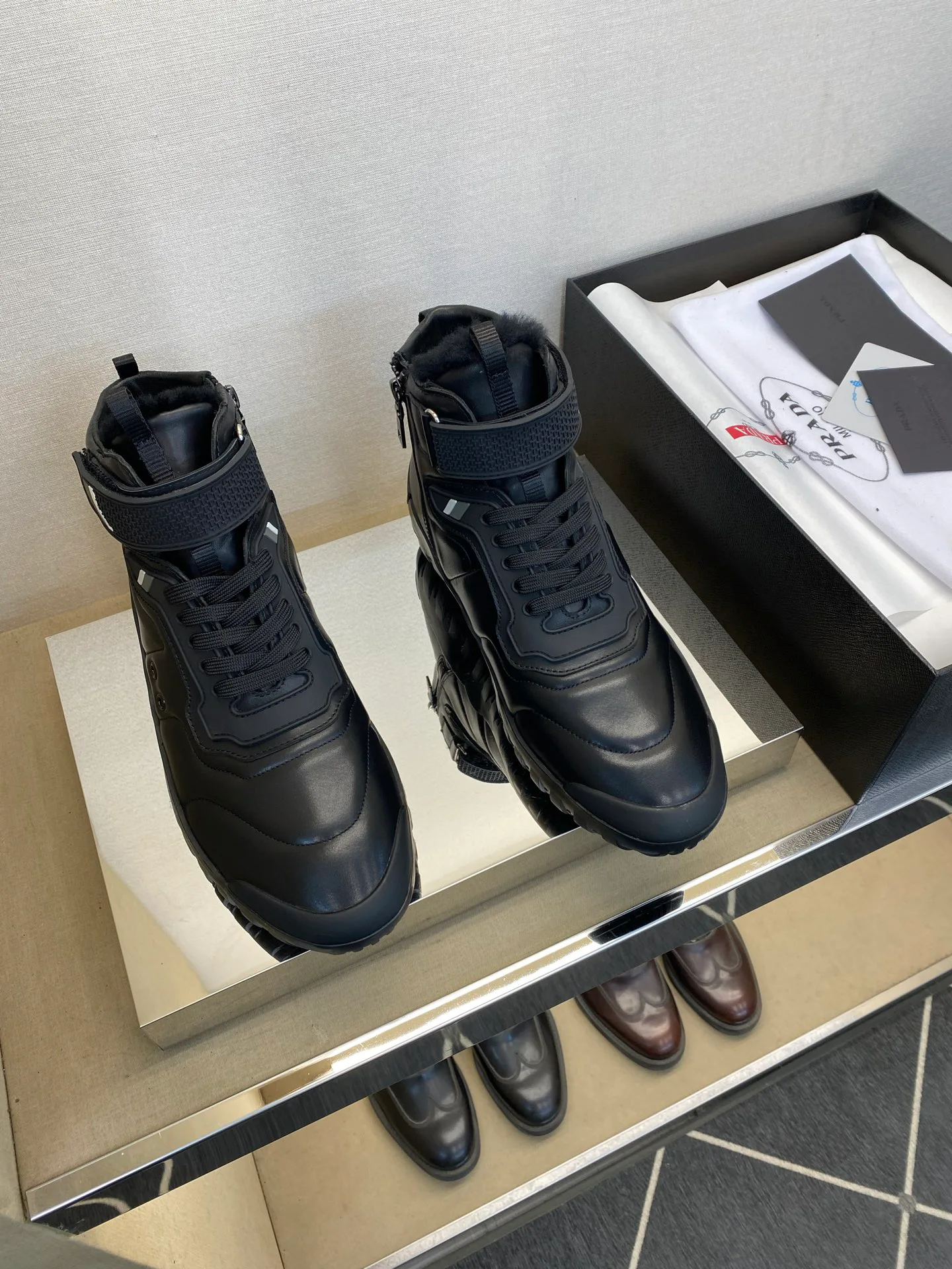 Кроссовки Мужские Prada 20143039