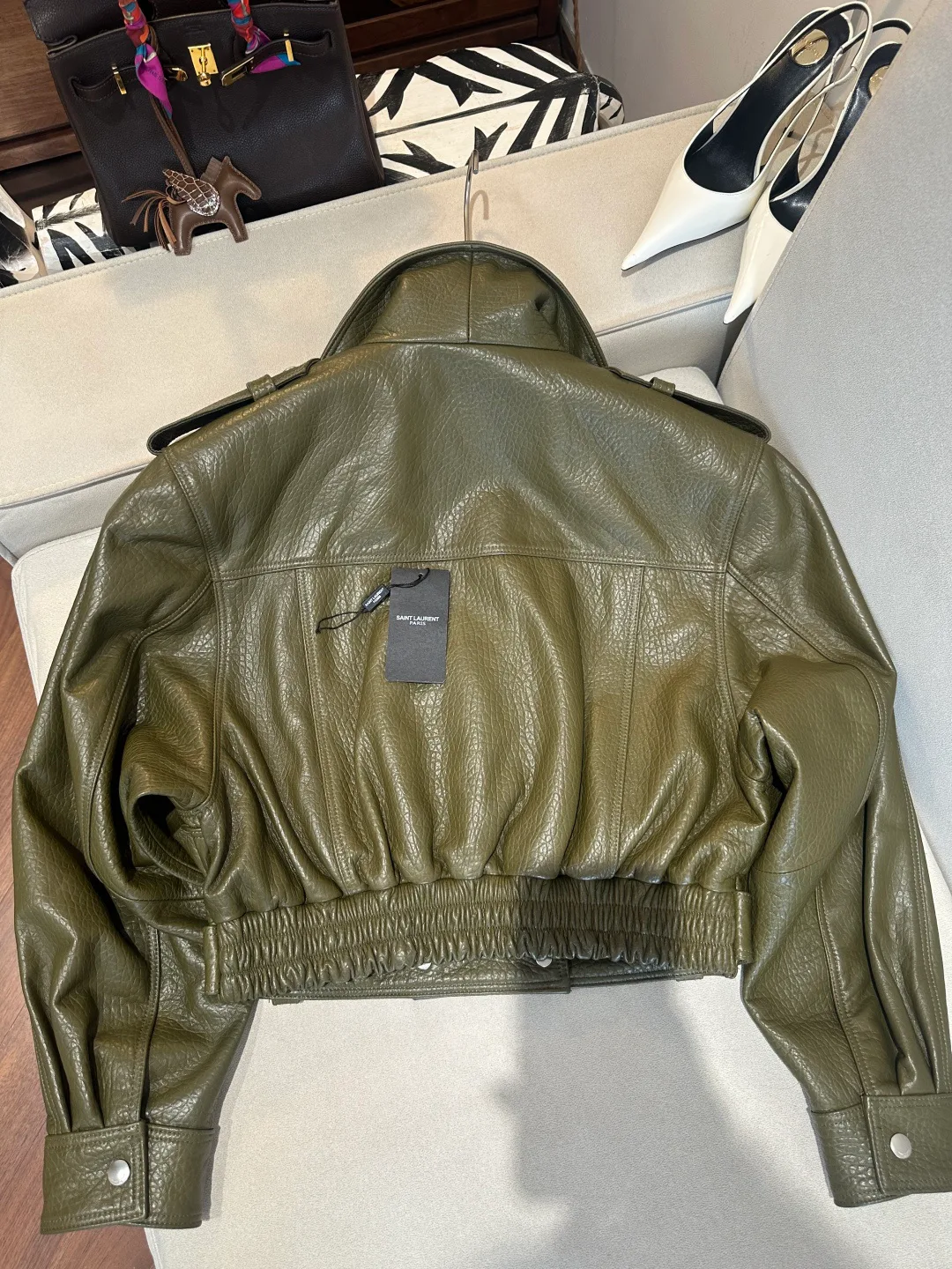 Кожаные Куртки И Дублёнки Женские Saint Laurent 18847550