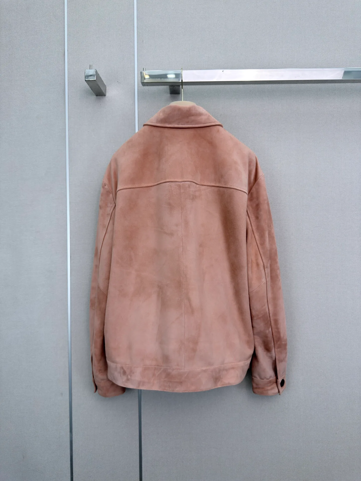 Кожаные Куртки И Дублёнки Женские Miu Miu 18403477