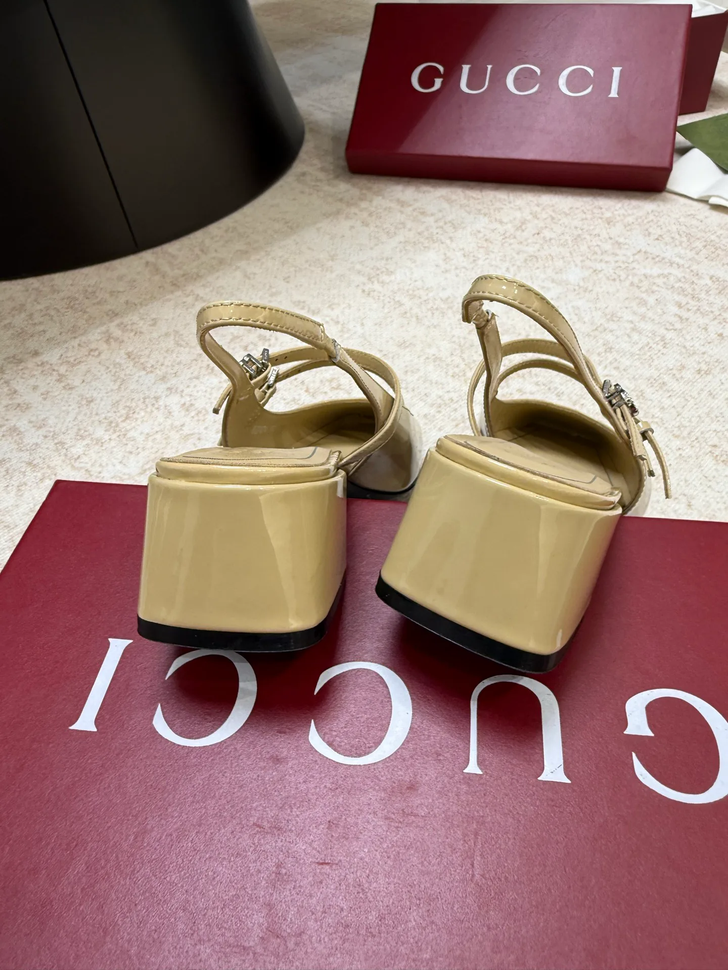 Туфли Женские Gucci 10407989