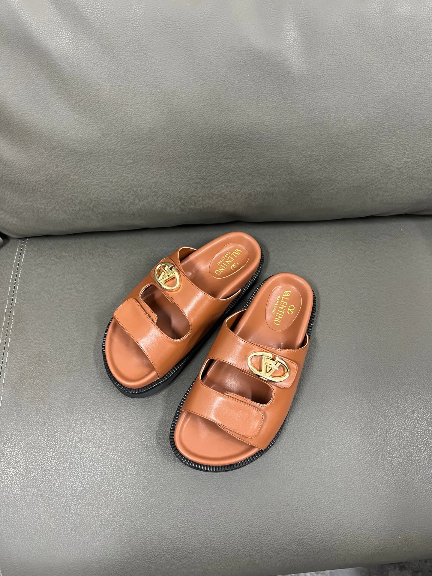 Шлепанцы Женские Valentino 29013