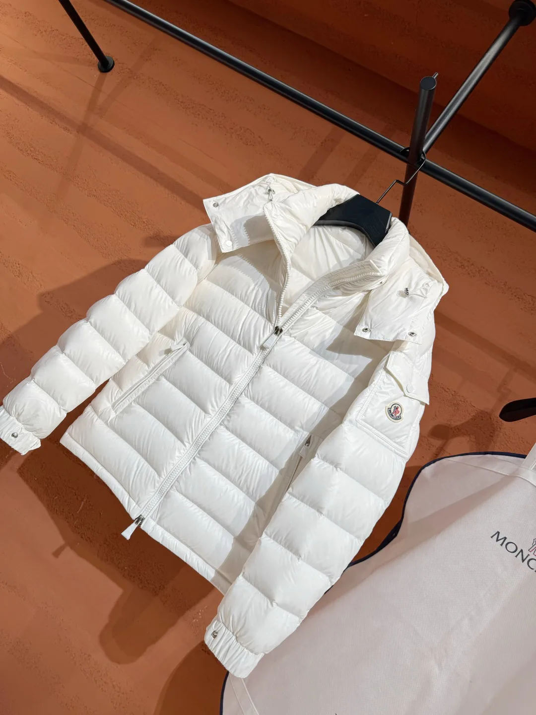 Куртки И Пуховики Женские Moncler 18237476