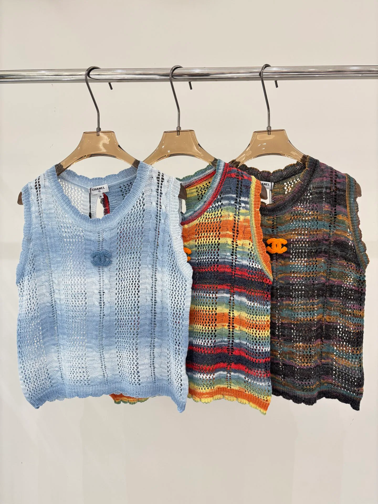 Жилеты Женские Chanel 11339867