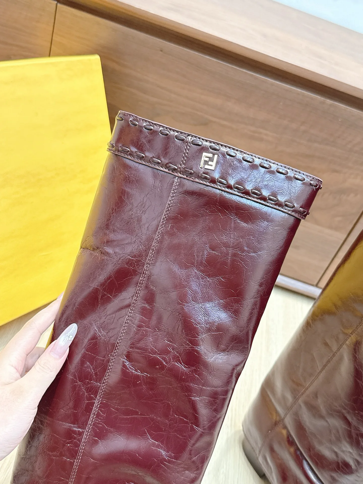 Сапоги Женские Fendi 18092435