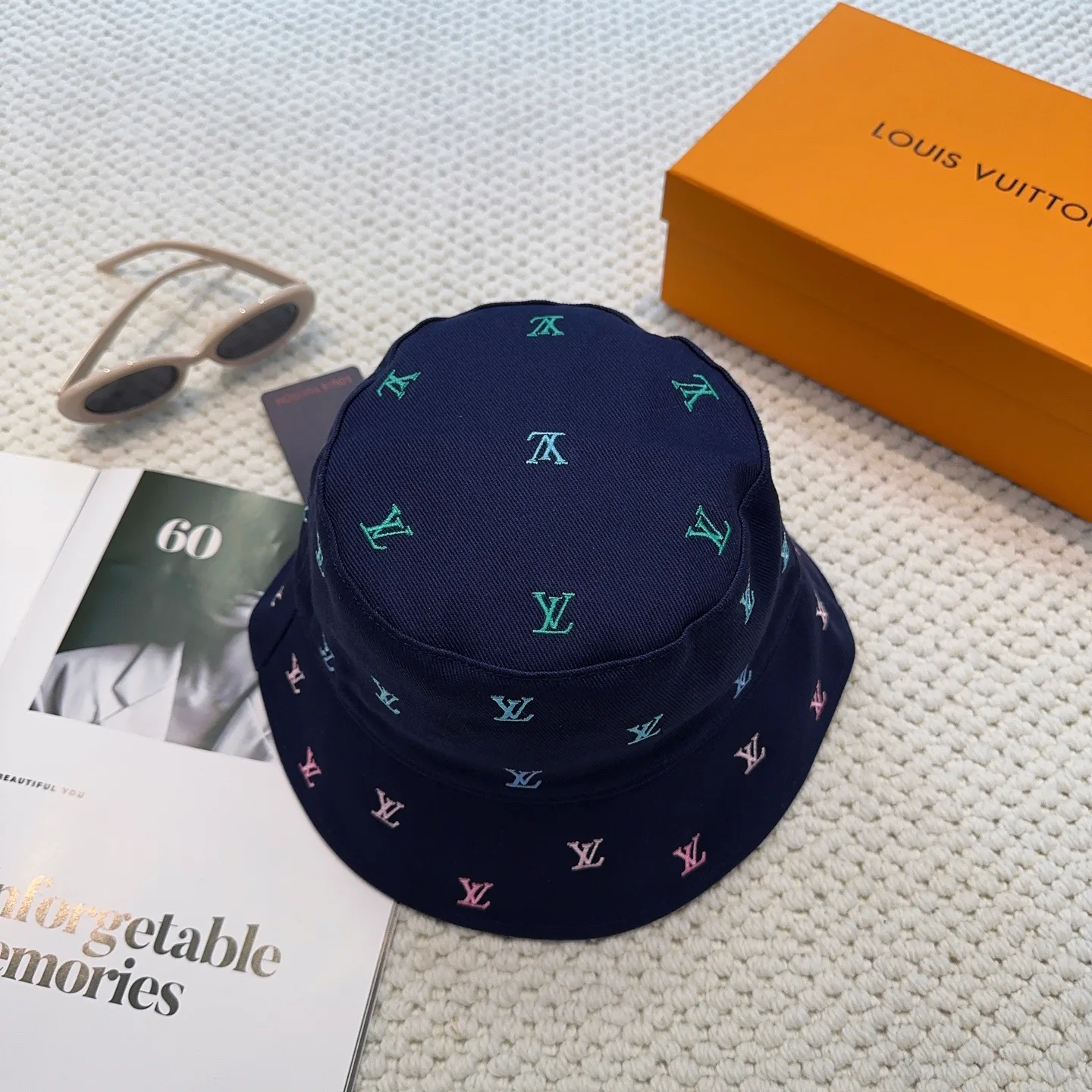 Головные Уборы Louis Vuitton 12764987