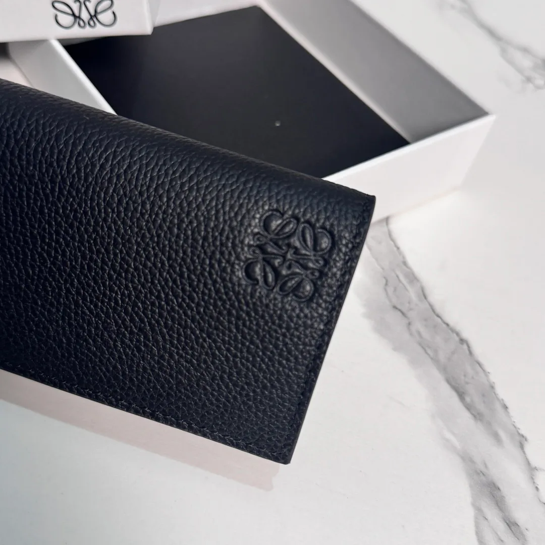 Клатчи Женские Loewe 17927444