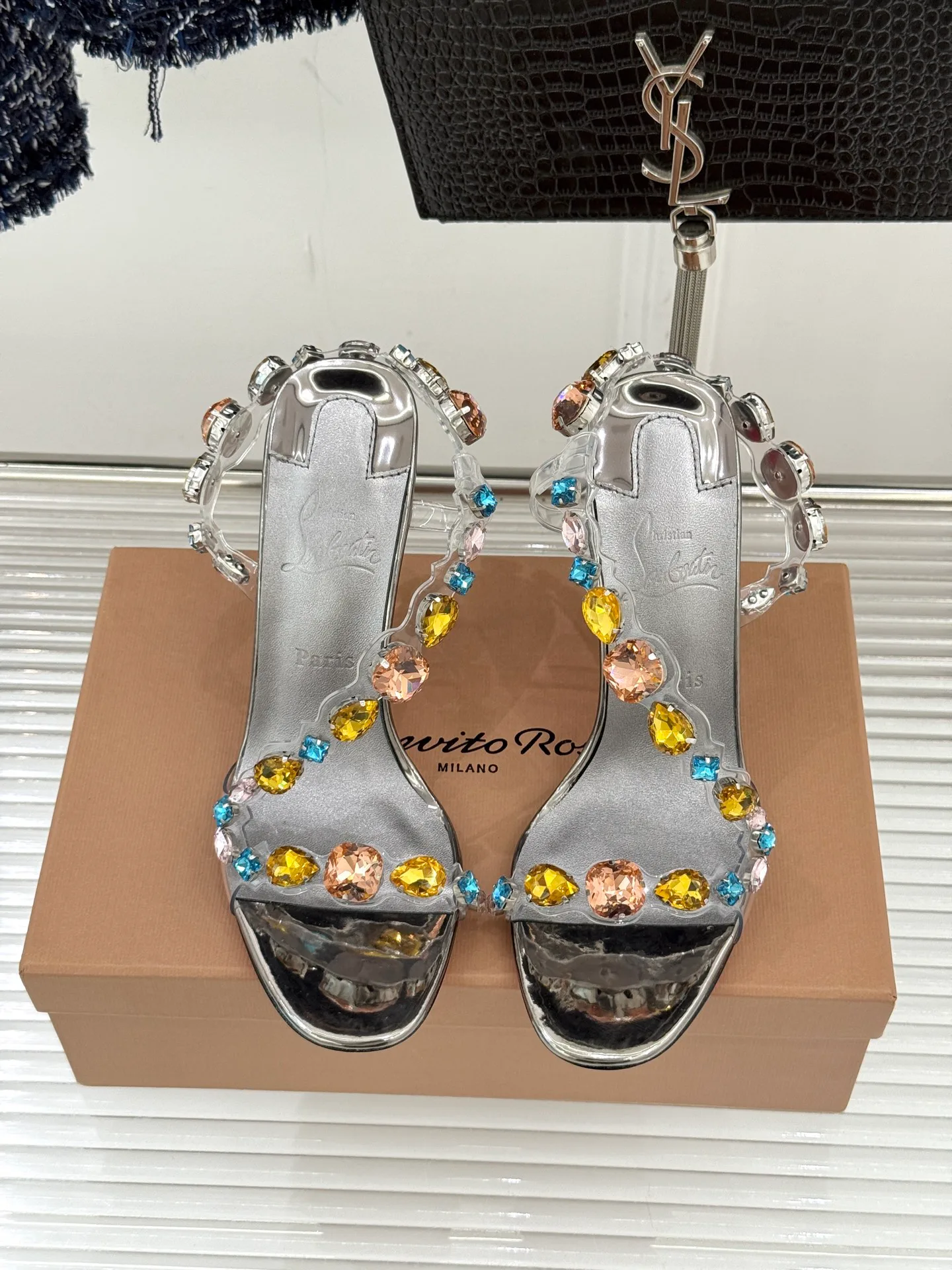 Босоножки Женские Christian Louboutin 4545698