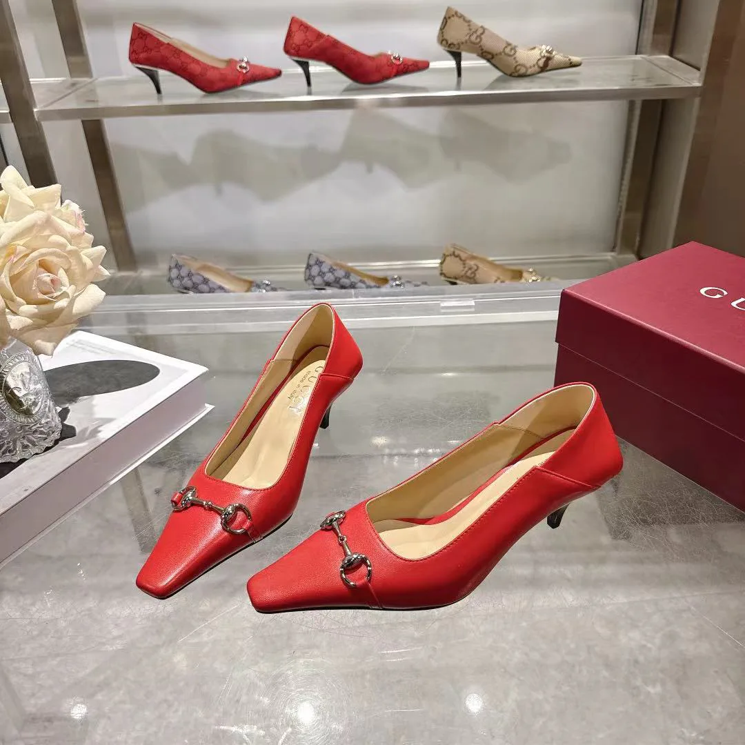 Туфли Женские Gucci 18034742