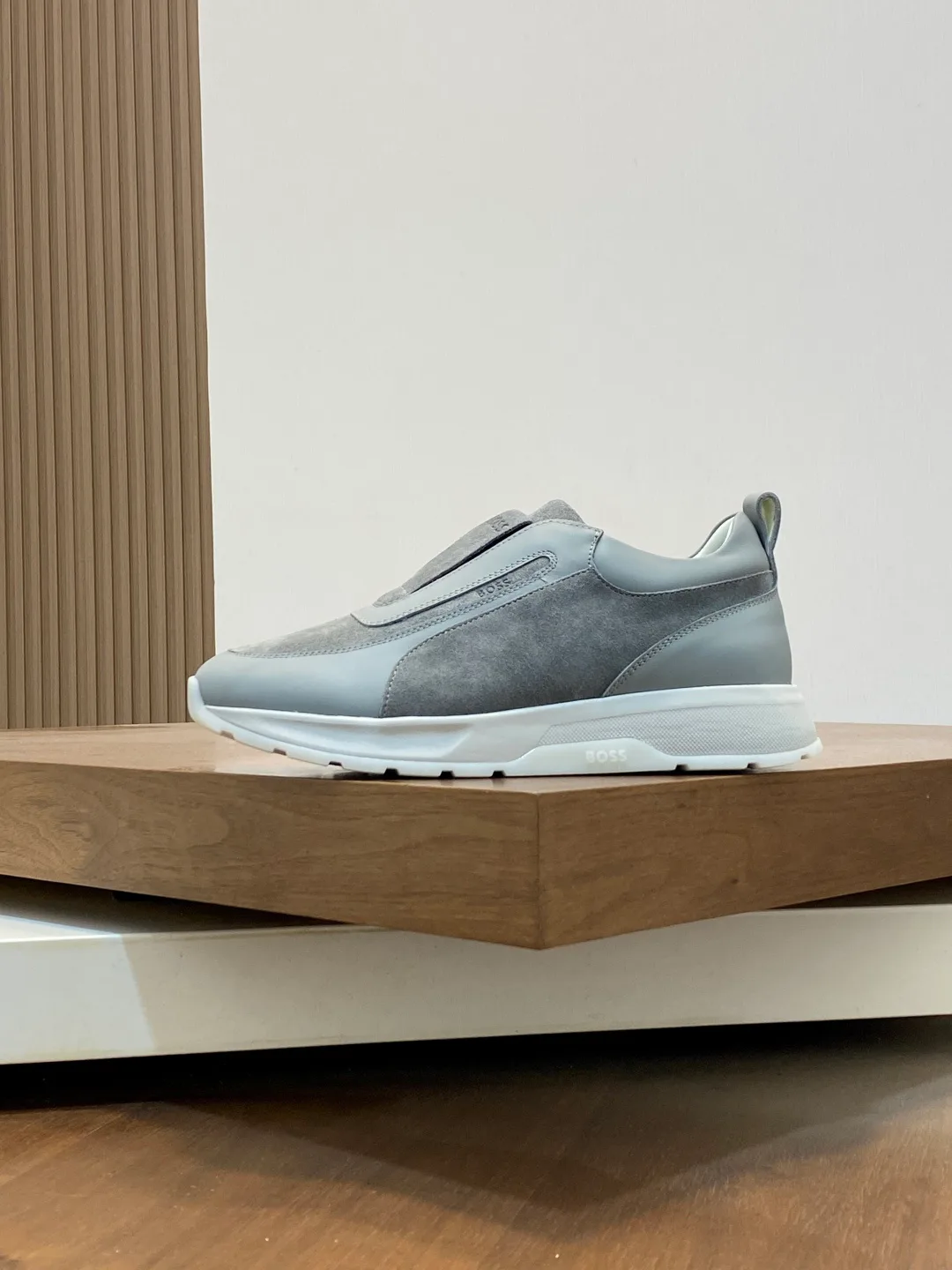 Кроссовки Мужские Hugo Boss 957571