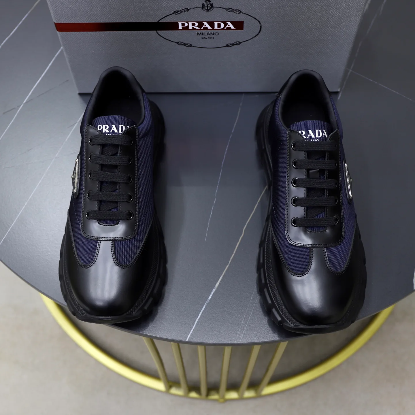 Кроссовки Мужские Prada 11490413