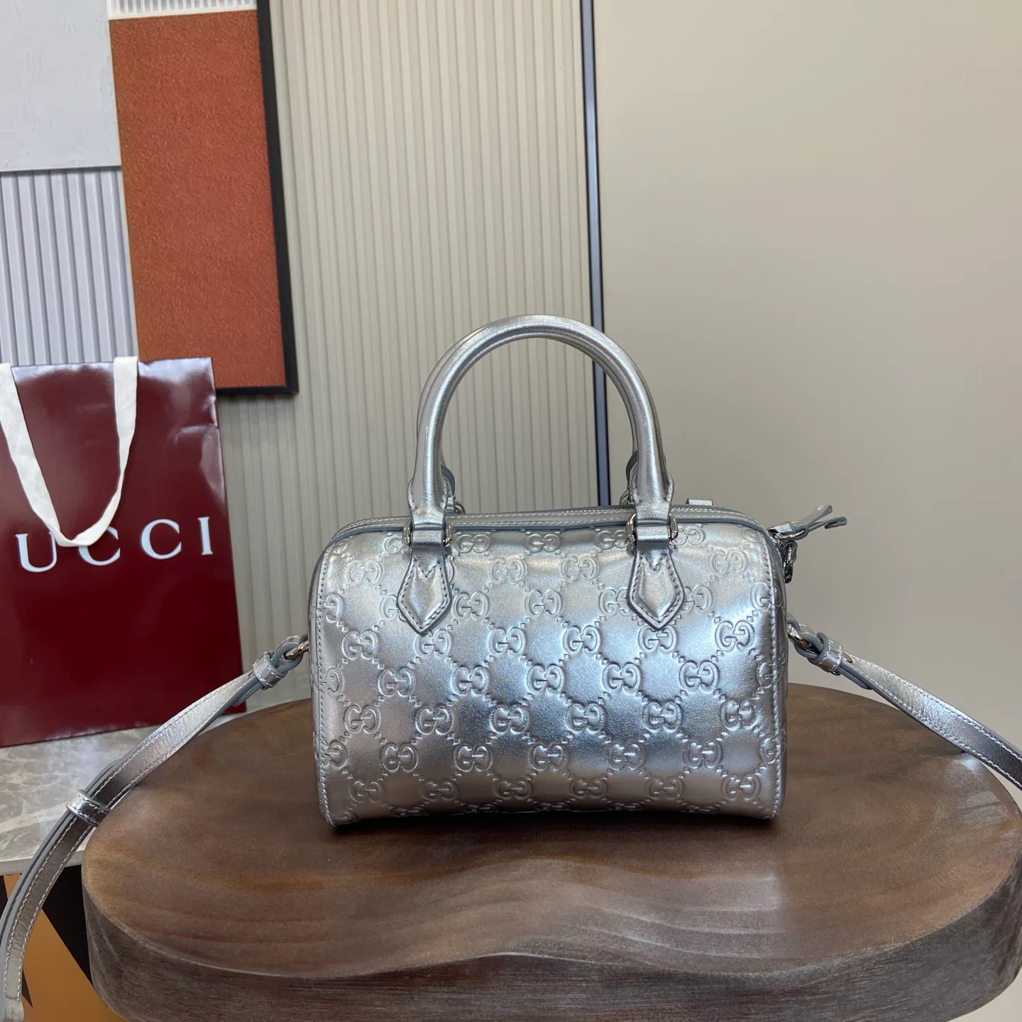 Классические Сумки Женские Gucci 10841812