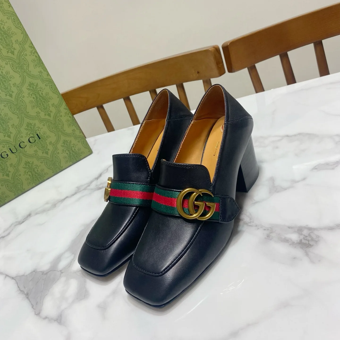 Туфли Женские Gucci 842920