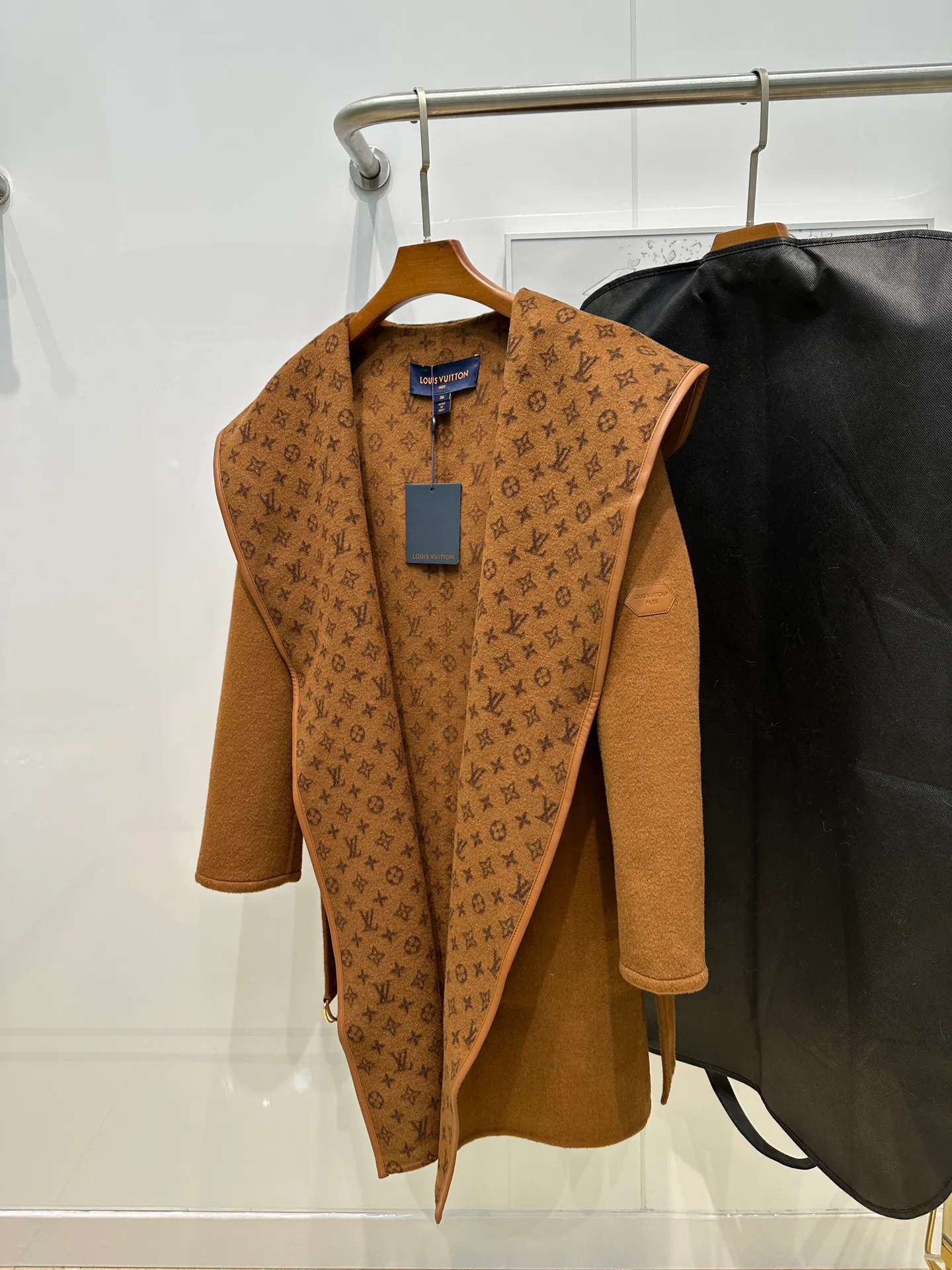 Пальто Женские Louis Vuitton 793712