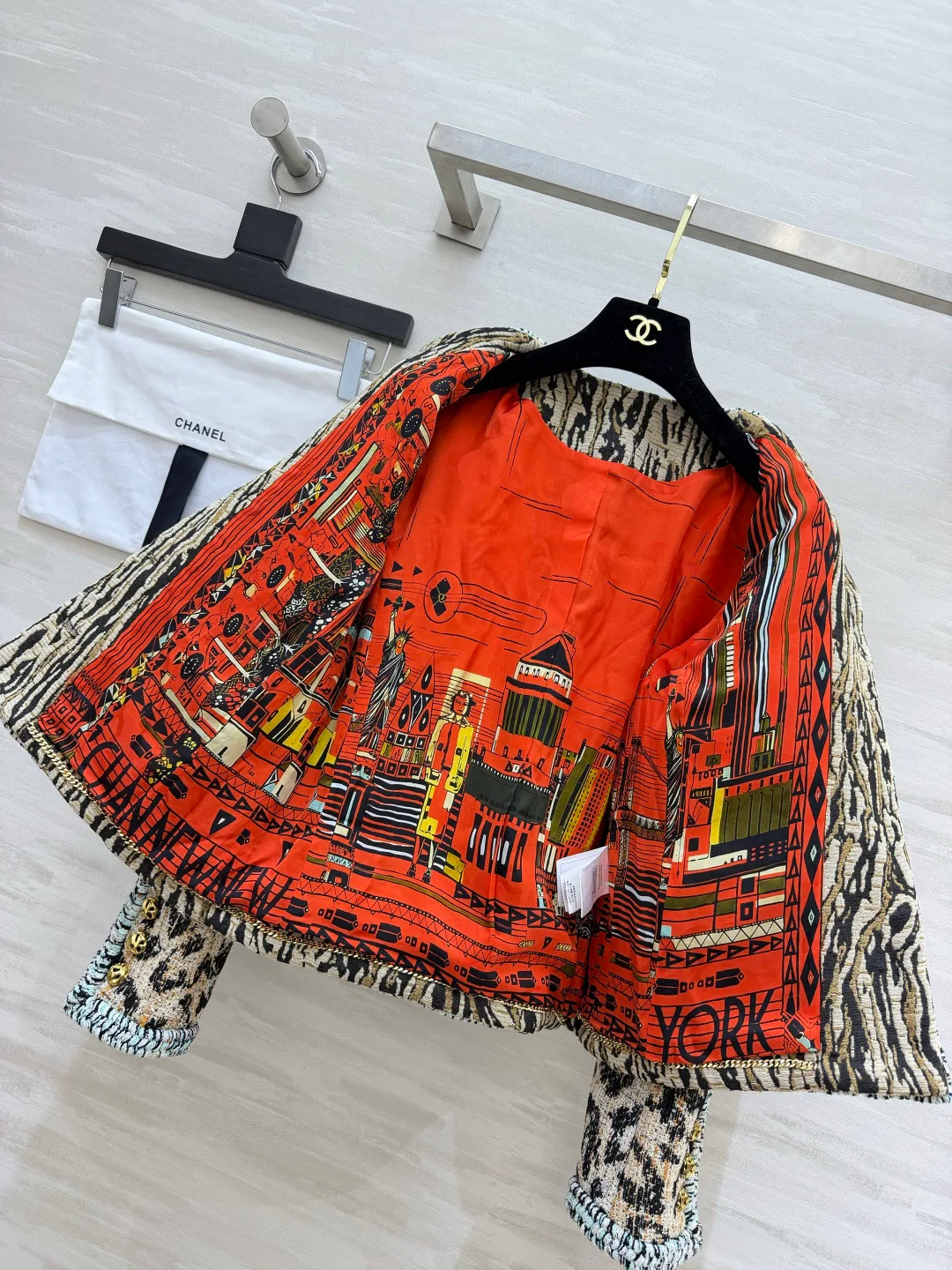 Жакеты Женские Chanel 18276913