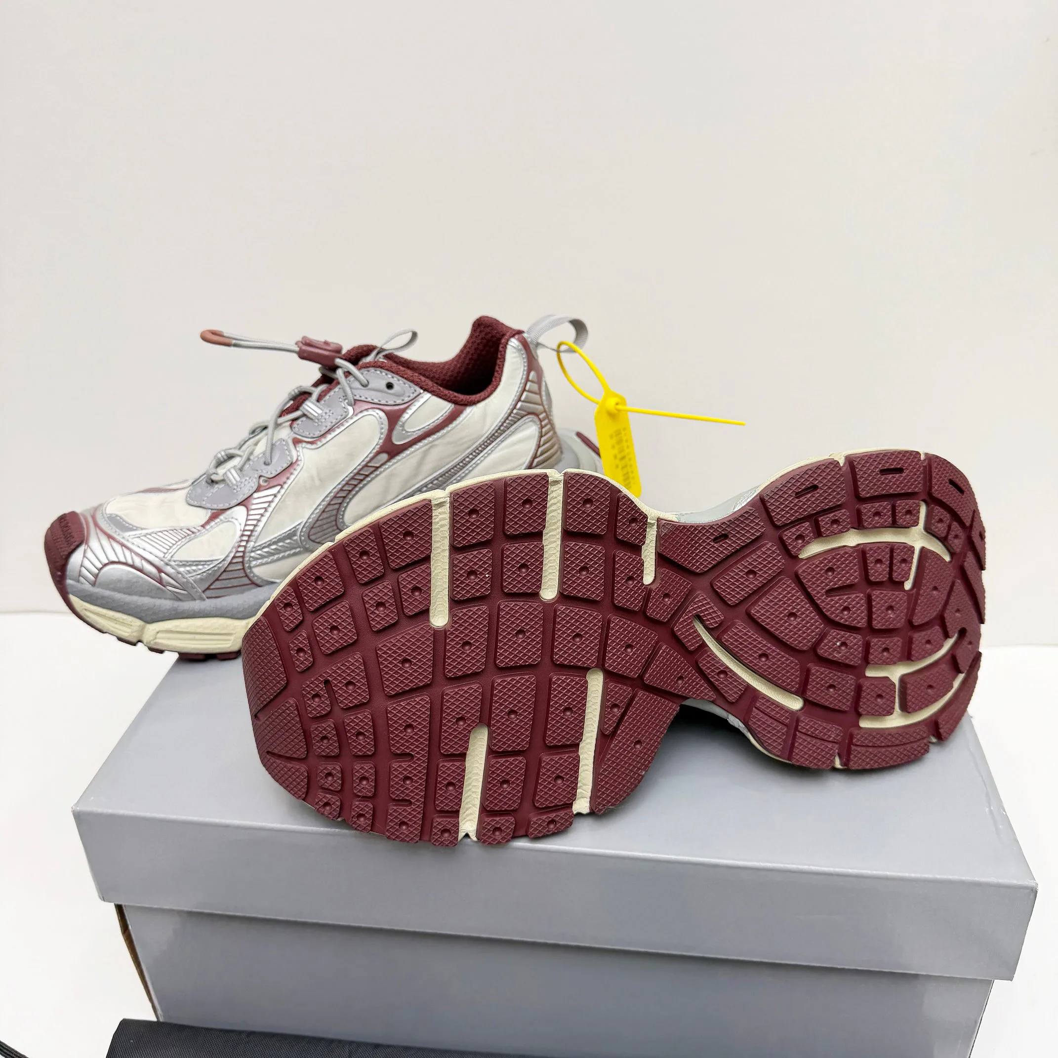Кроссовки Женские Balenciaga 6239942