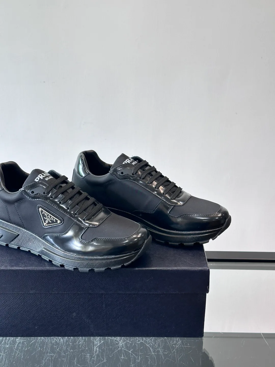 Кроссовки Мужские Prada 850447