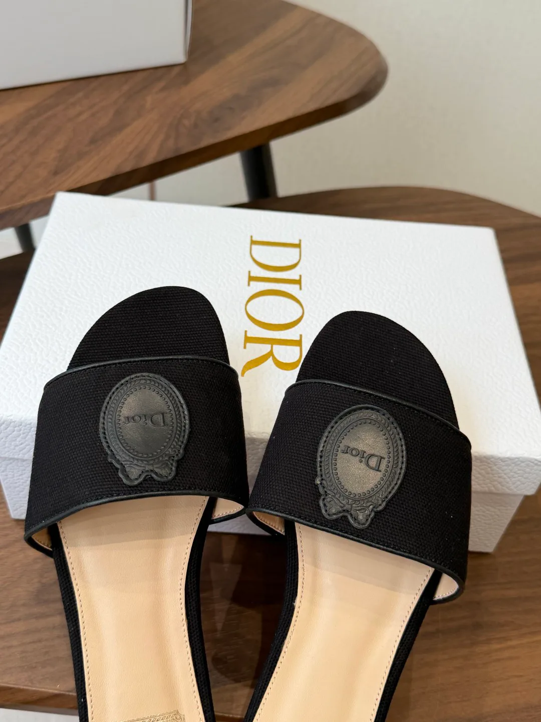 Шлепанцы Женские Christian Dior 17580790
