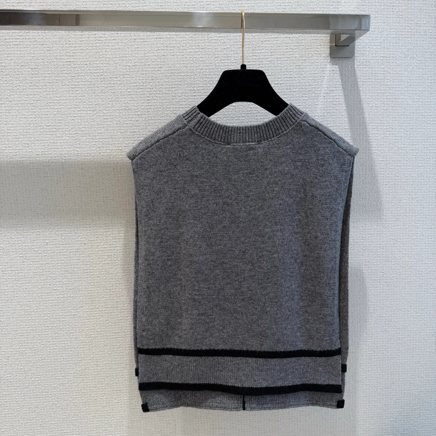 Жилеты Женские Chanel 11540448