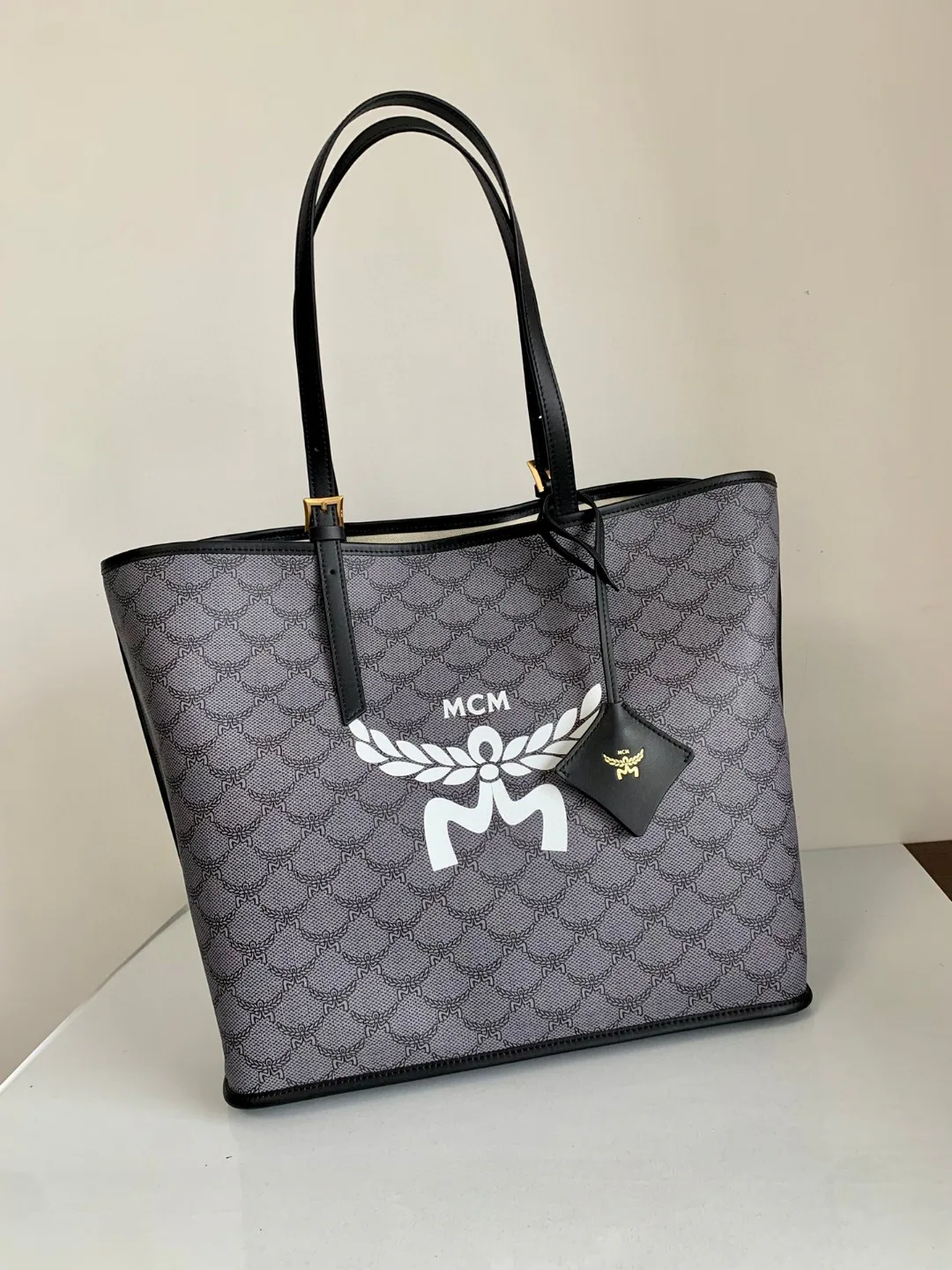 Классические Сумки Женские Mcm 9836275