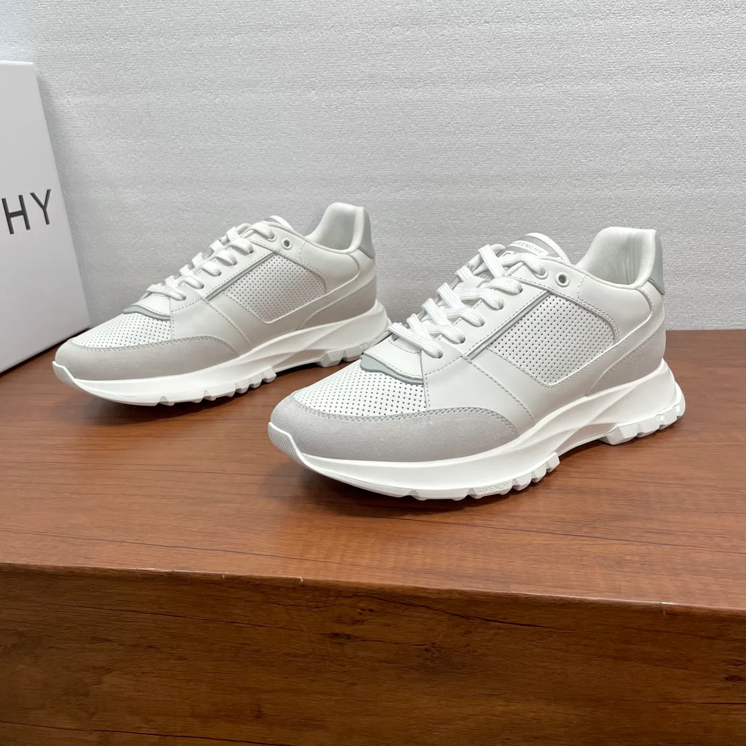 Кроссовки Мужские Givenchy 12788762