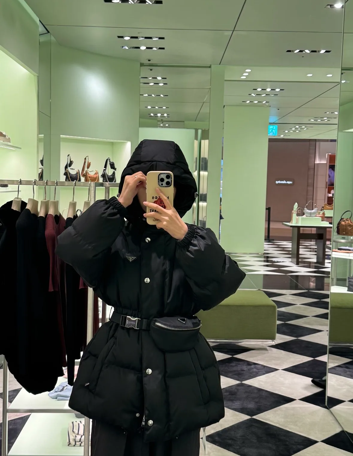Куртки И Пуховики Женские Prada 18044574