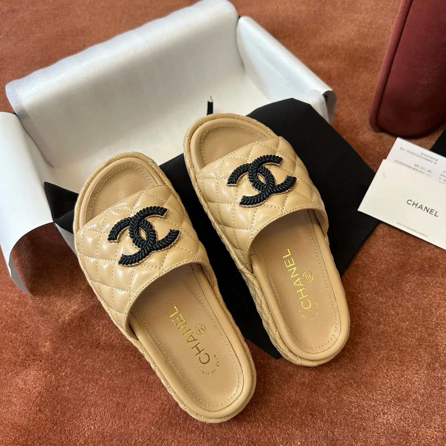 Шлепанцы Женские Chanel 18546