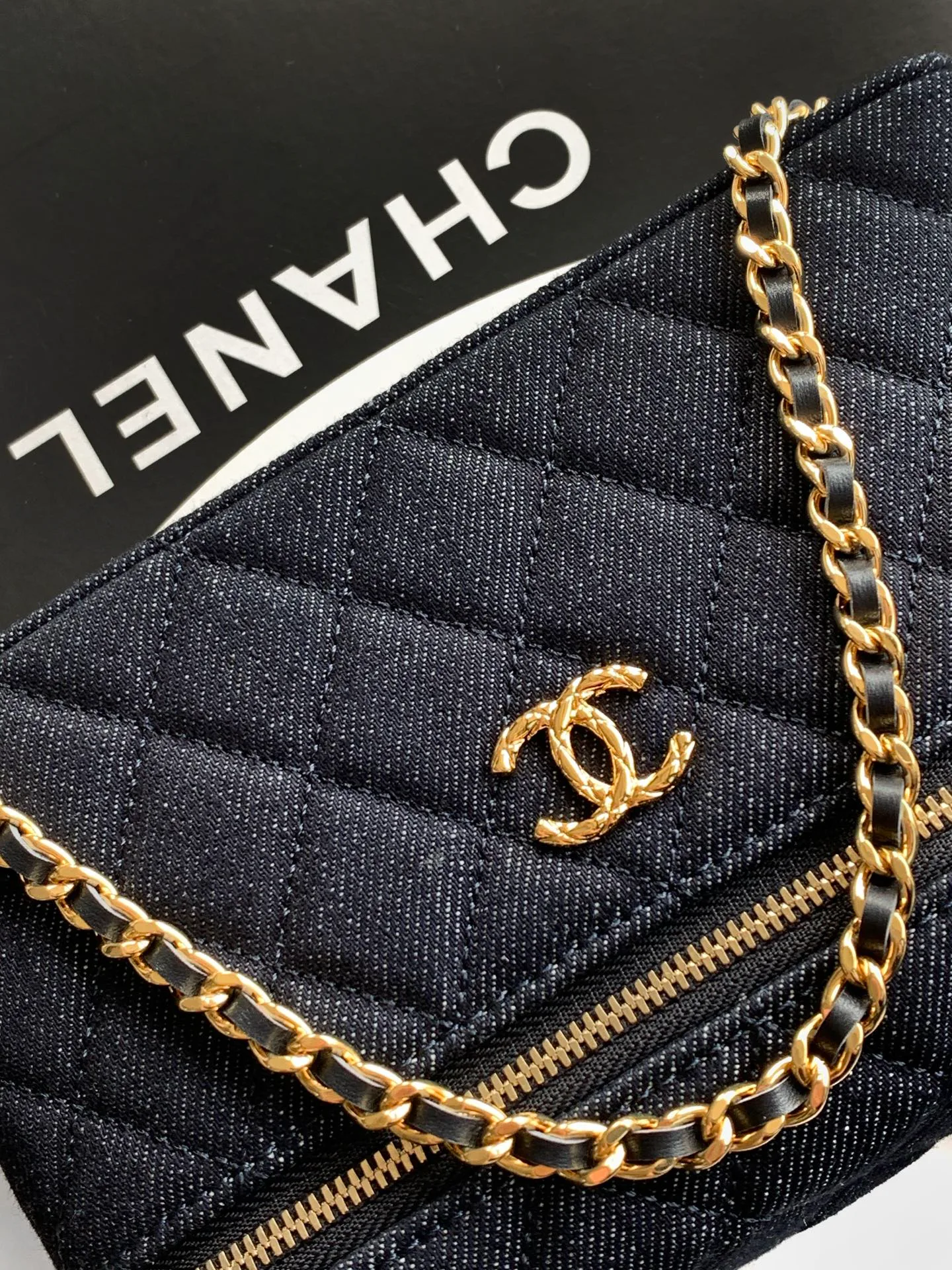 Сумки На Ремне Женские Chanel 13369836