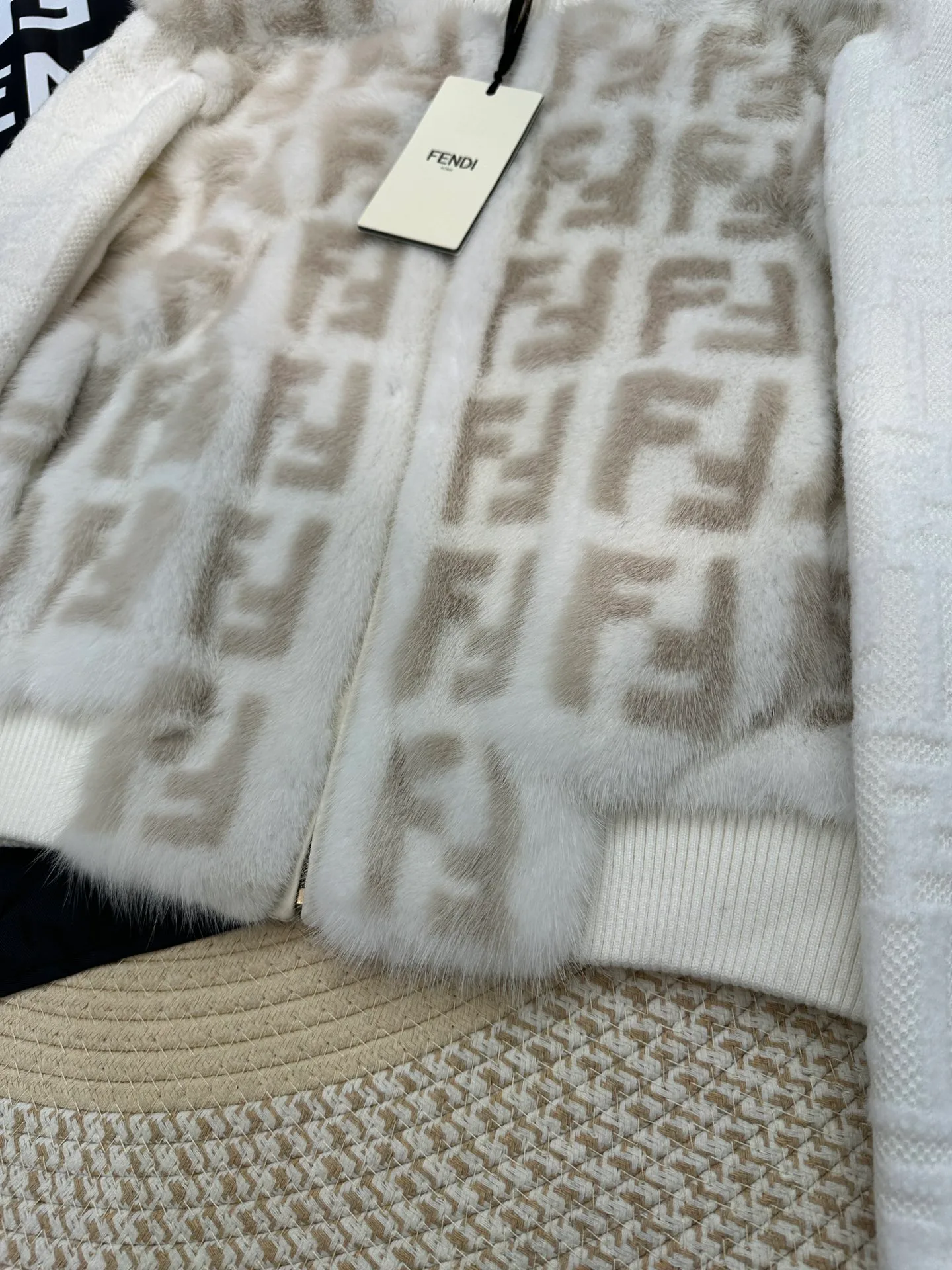 Джемперы И Свитеры Женские Fendi 1274371