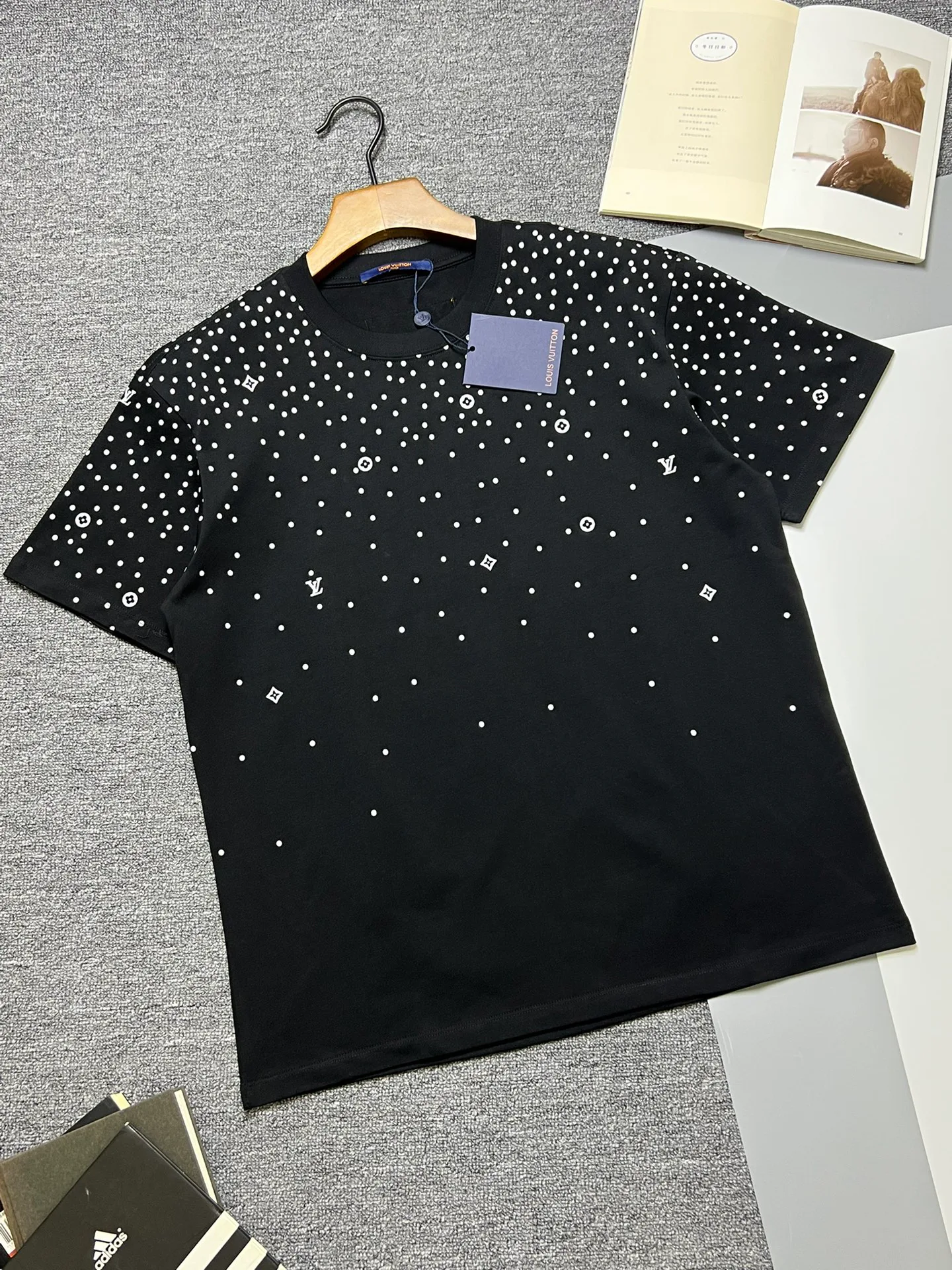 Футболки Женские Louis Vuitton 11575056