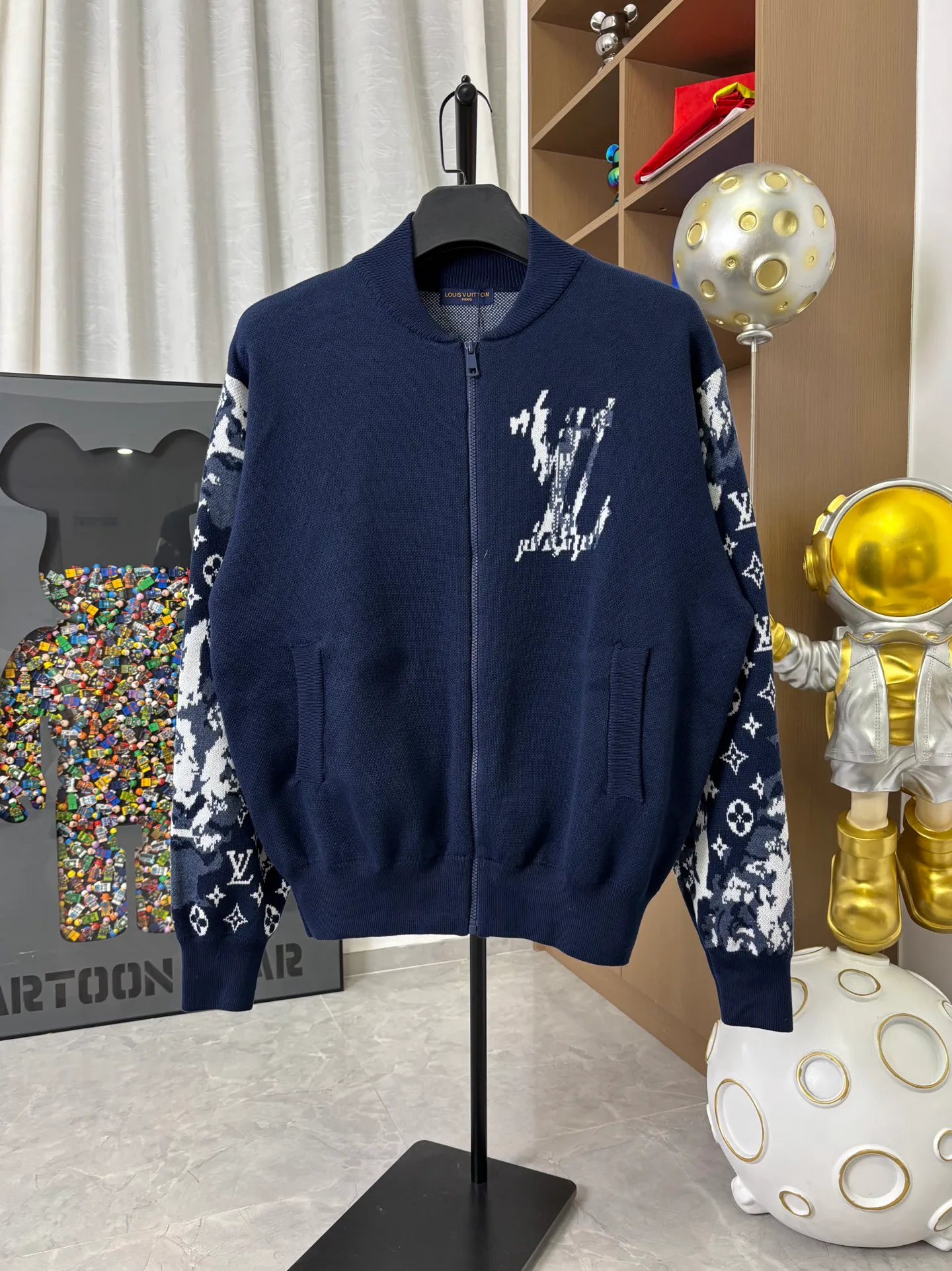 Куртки И Пуховики Мужские Louis Vuitton 791506