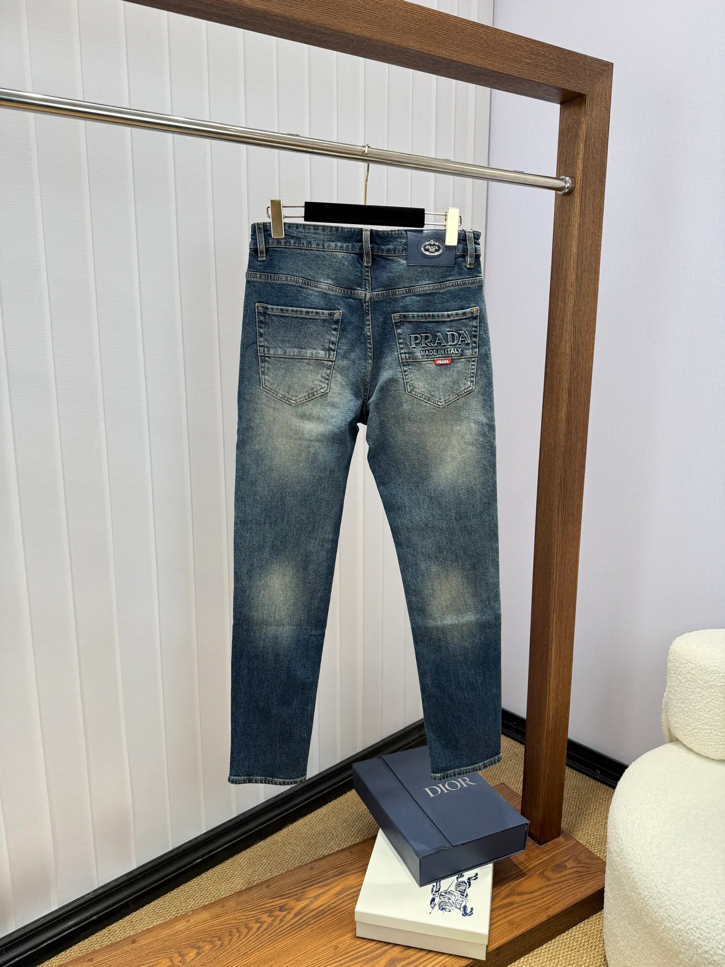 Джинсы Мужские Prada 18029716