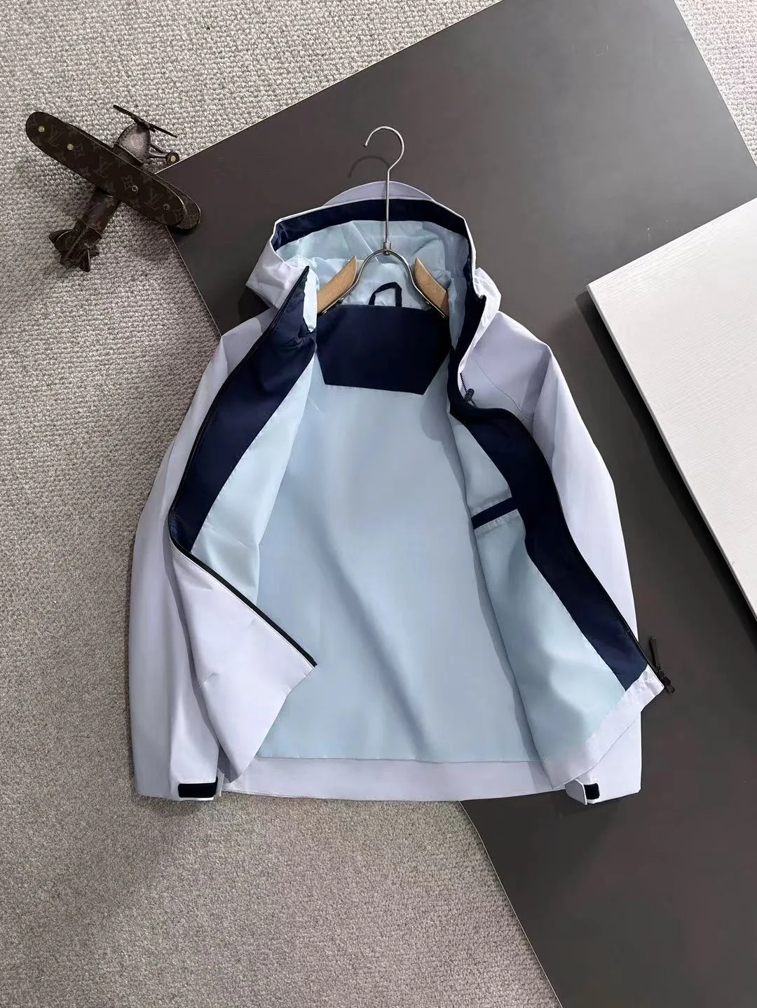 Пальто Женские Fendi 11054666