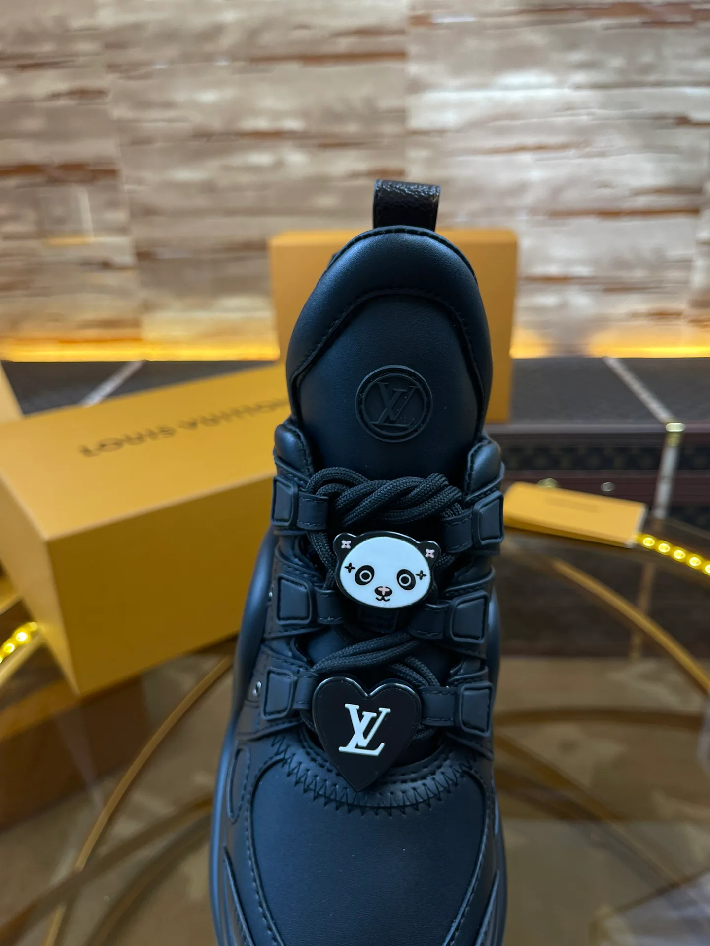 Кроссовки Женские Louis Vuitton 10661