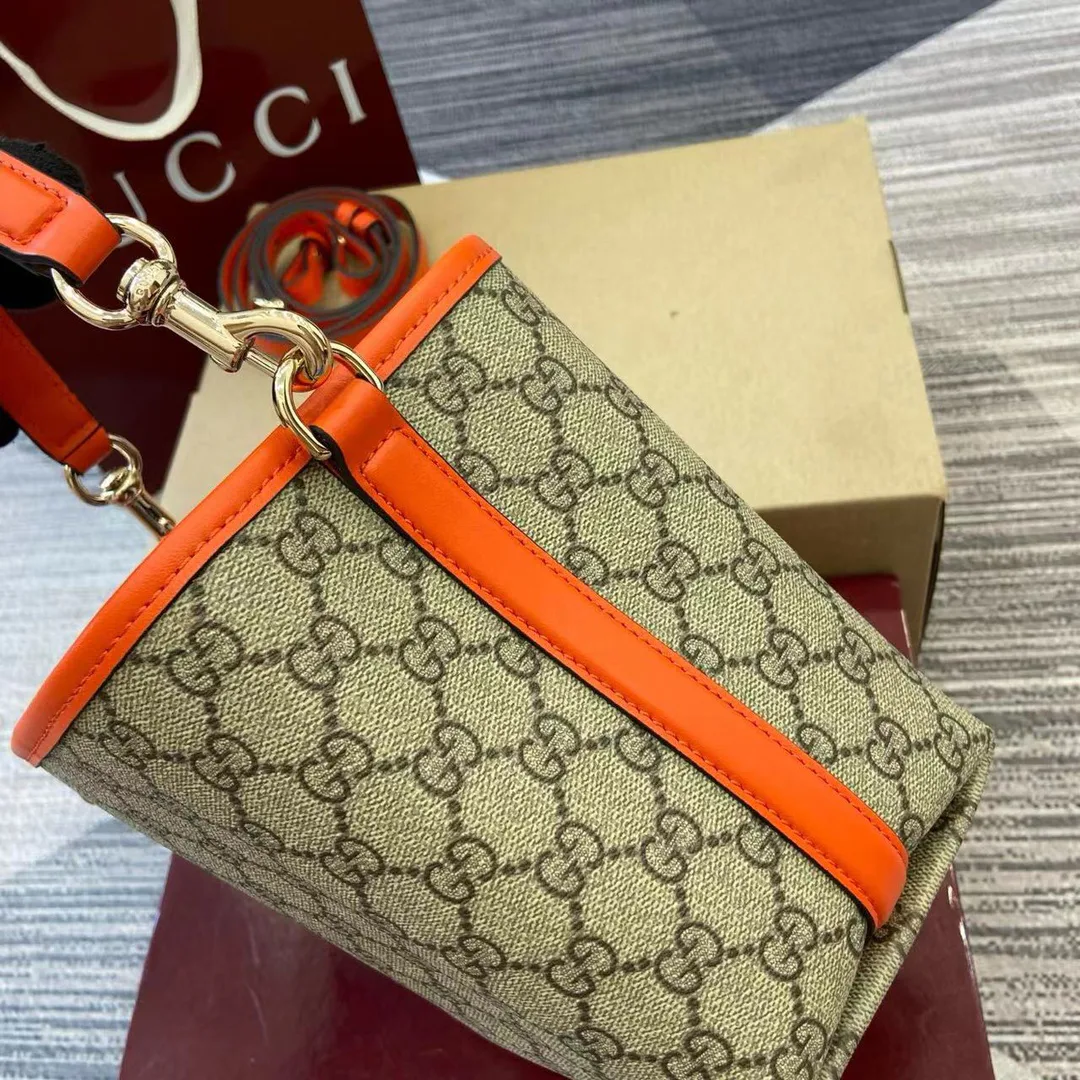 Классические Сумки Женские Gucci 11394902