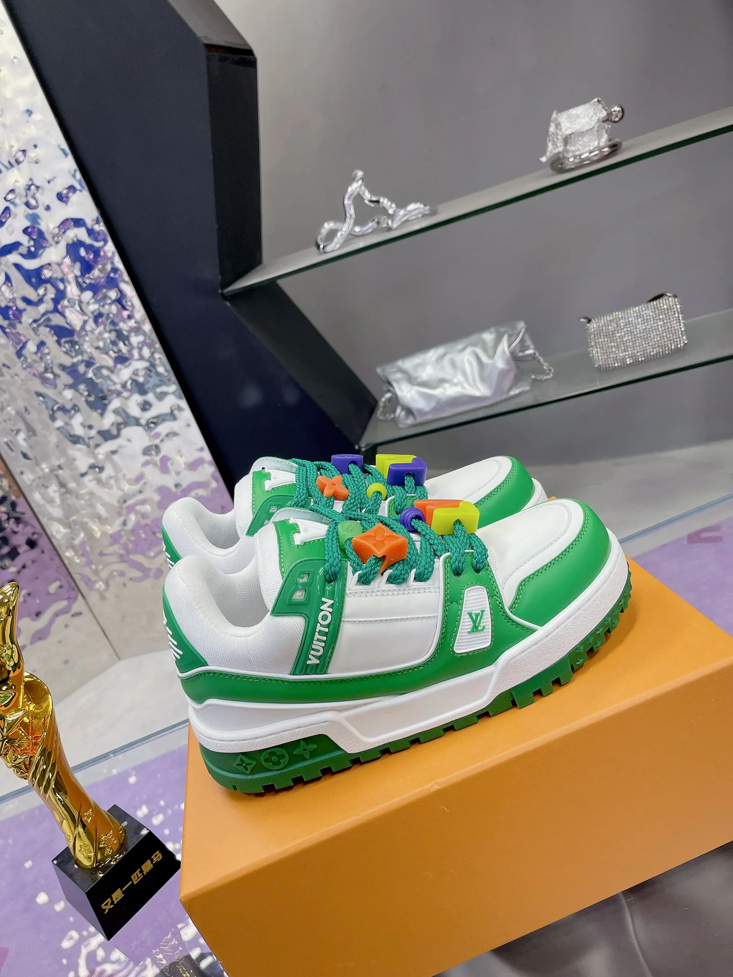 Кроссовки Женские Louis Vuitton 276134