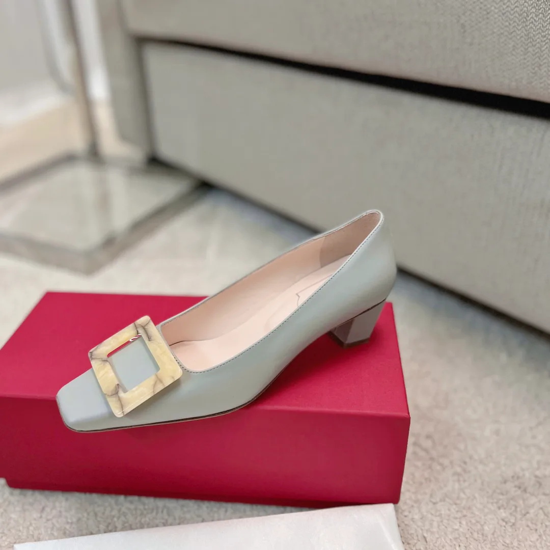 Туфли Женские Roger Vivier 17550736