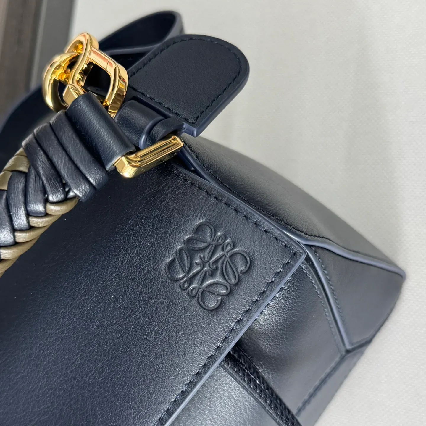 Сумки На Ремне Женские Loewe 29502