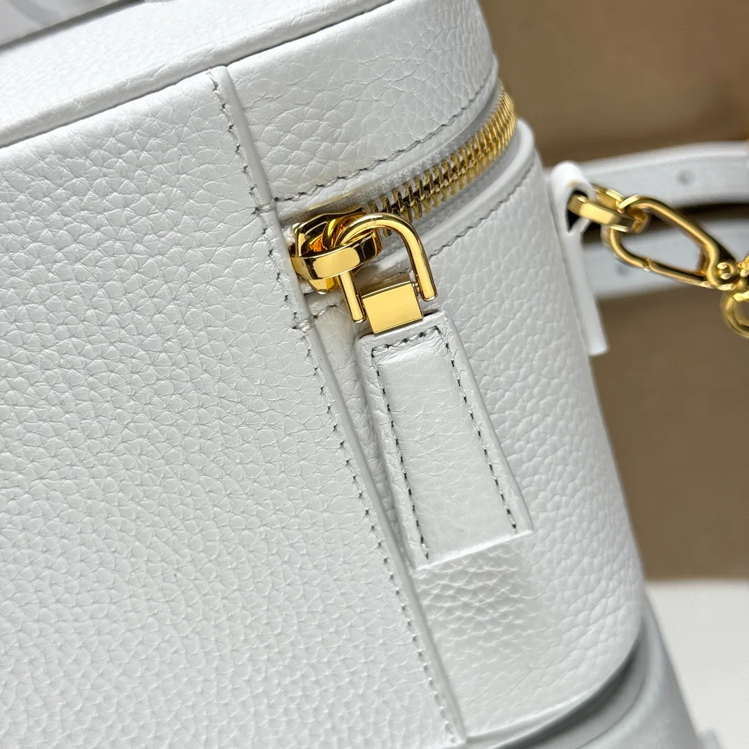 Сумки На Ремне Женские Prada 340394