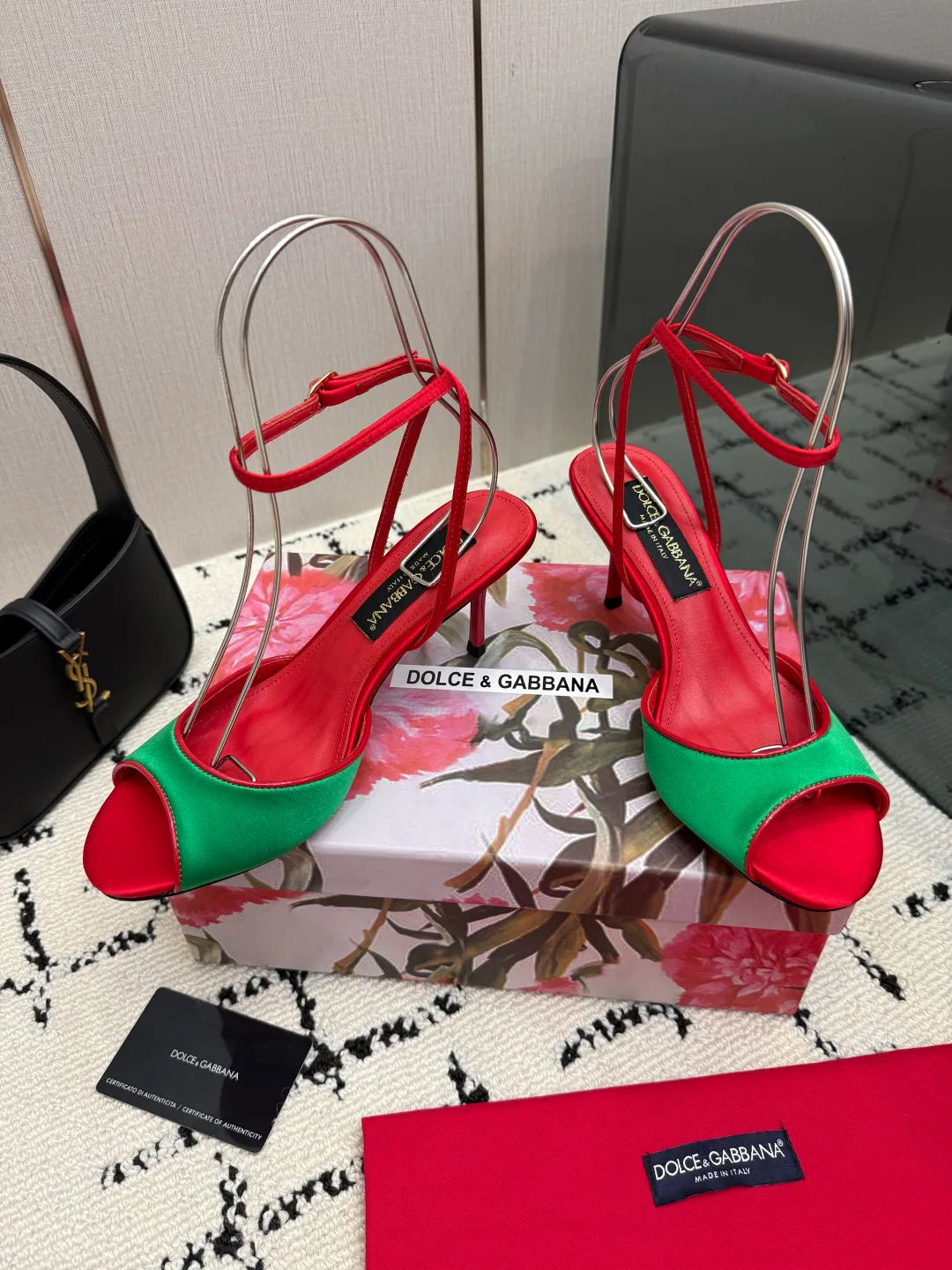 Босоножки Женские Dolce & Gabbana 18335961