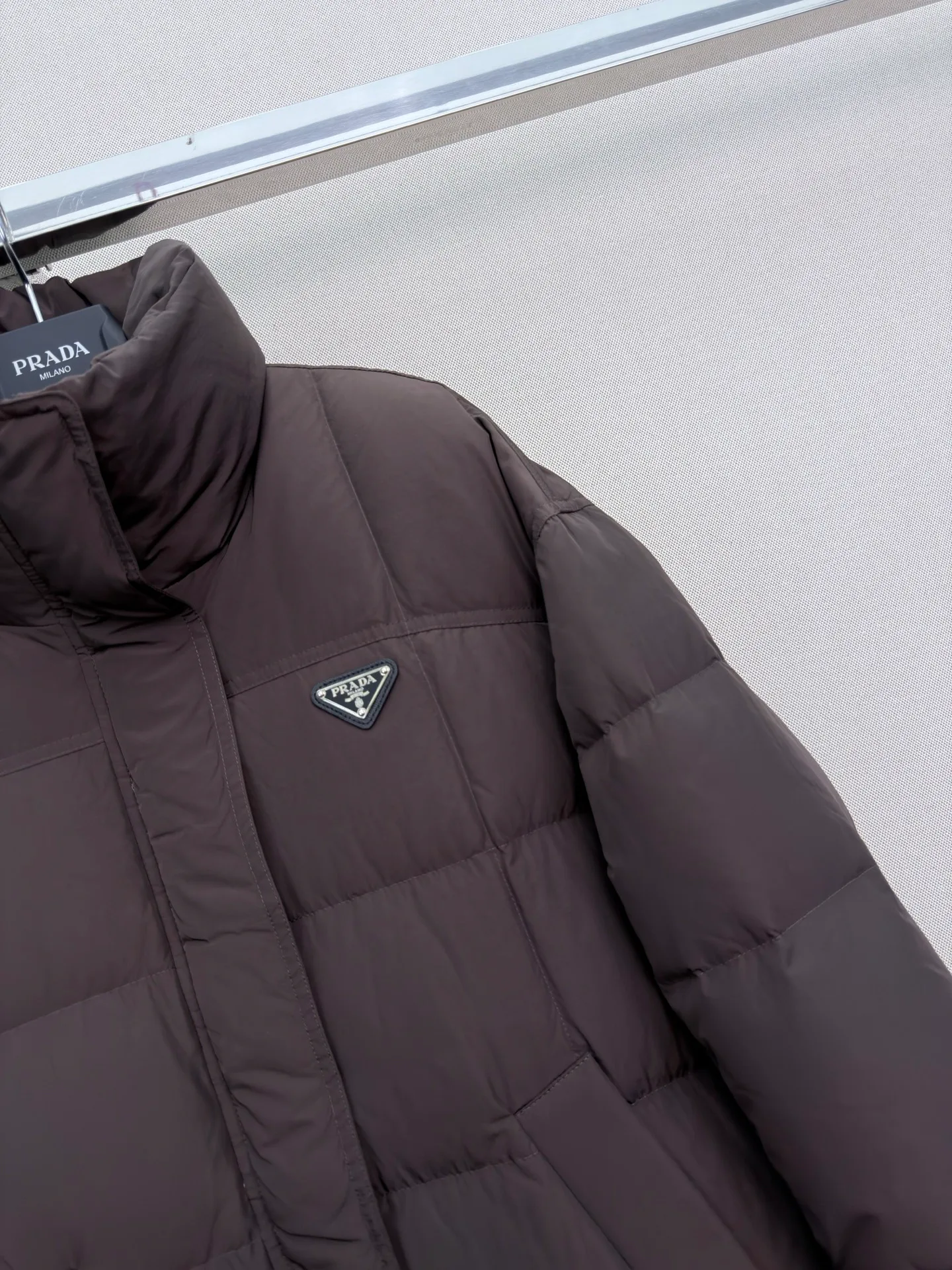 Куртки И Пуховики Женские Prada 18402404