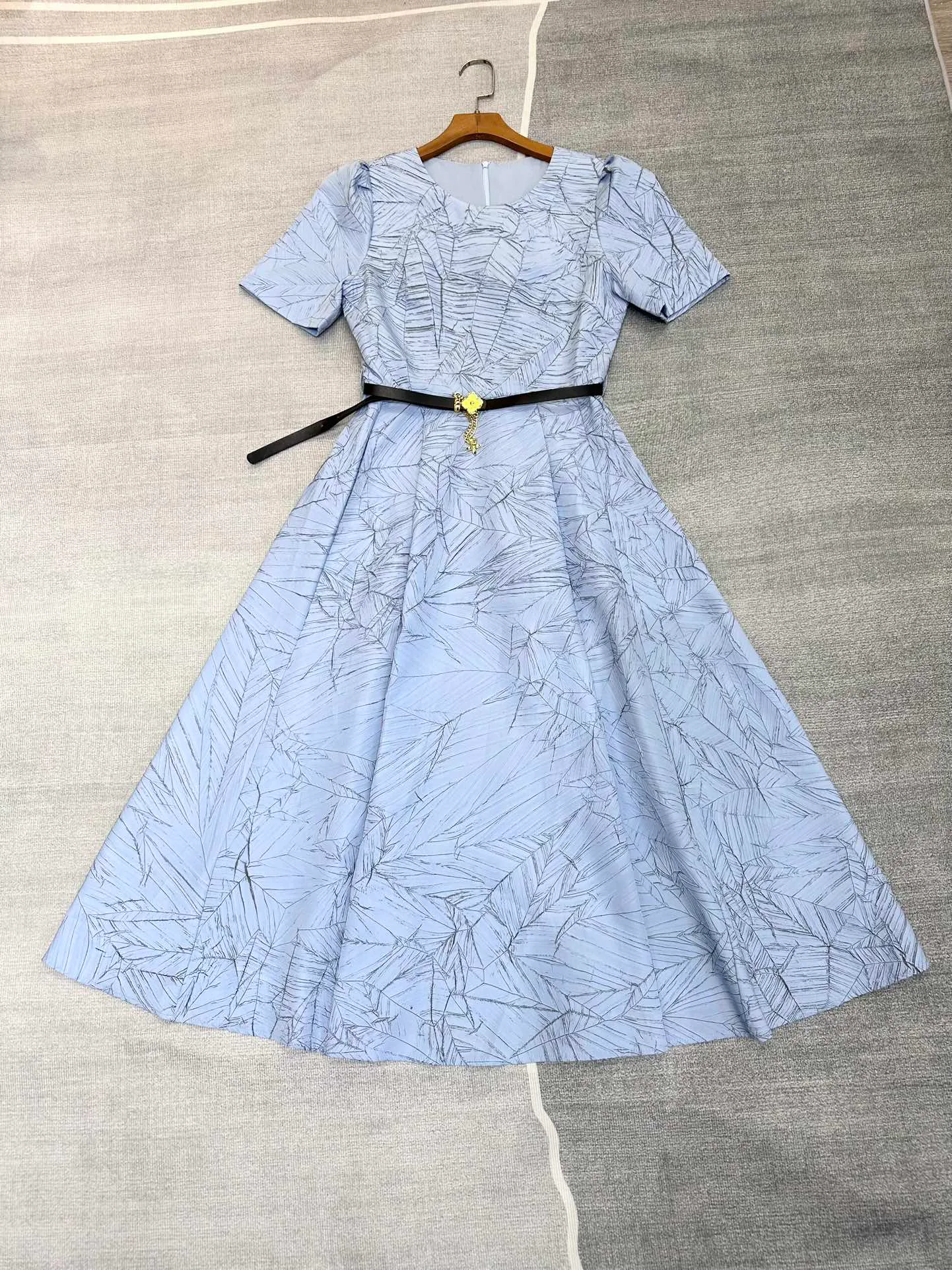 Платья Женские Louis Vuitton 22970