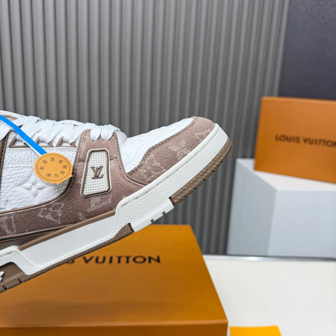 Кроссовки Женские Louis Vuitton 1053845