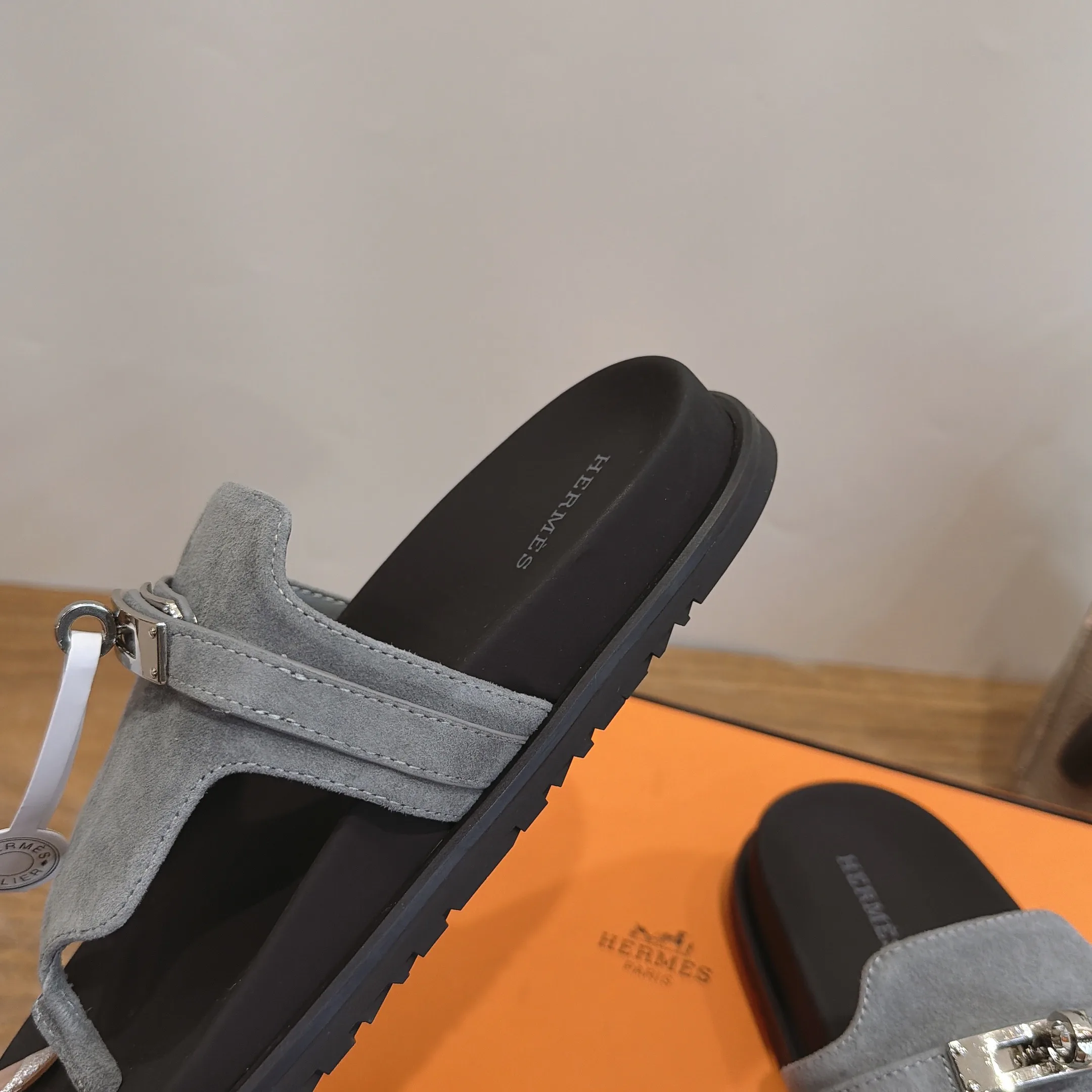 Шлепанцы Женские Hermes 17014859
