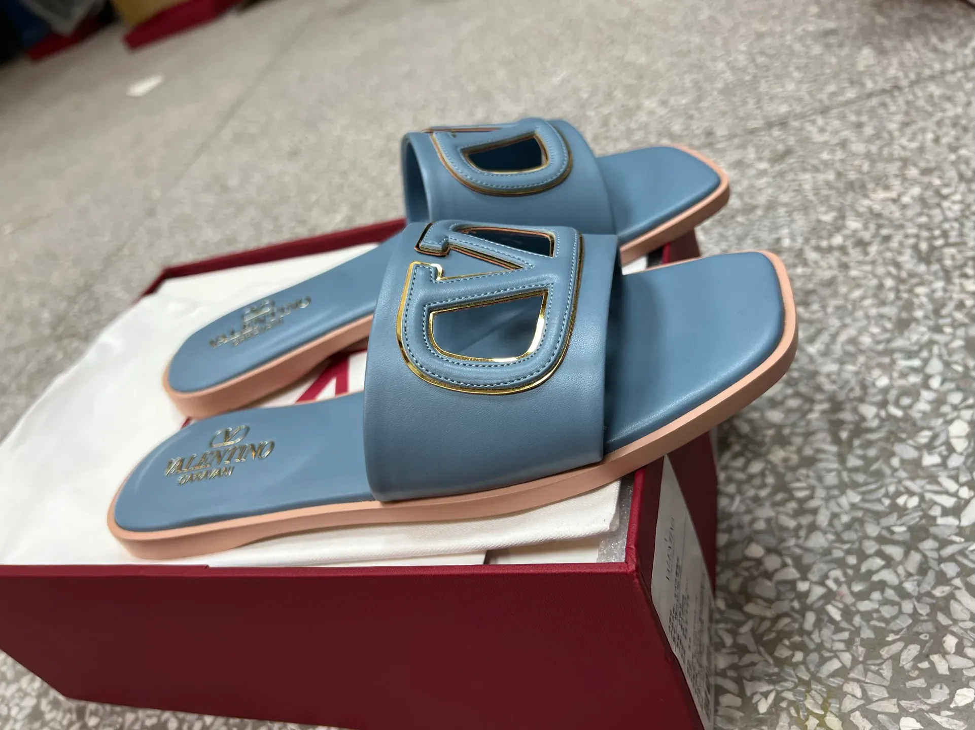 Шлепанцы Женские Valentino 32594