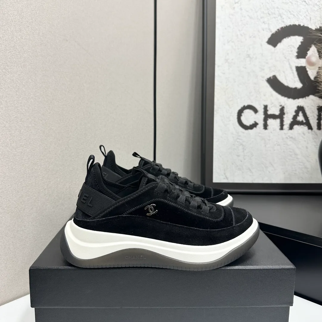 Кроссовки Женские Chanel 11463008