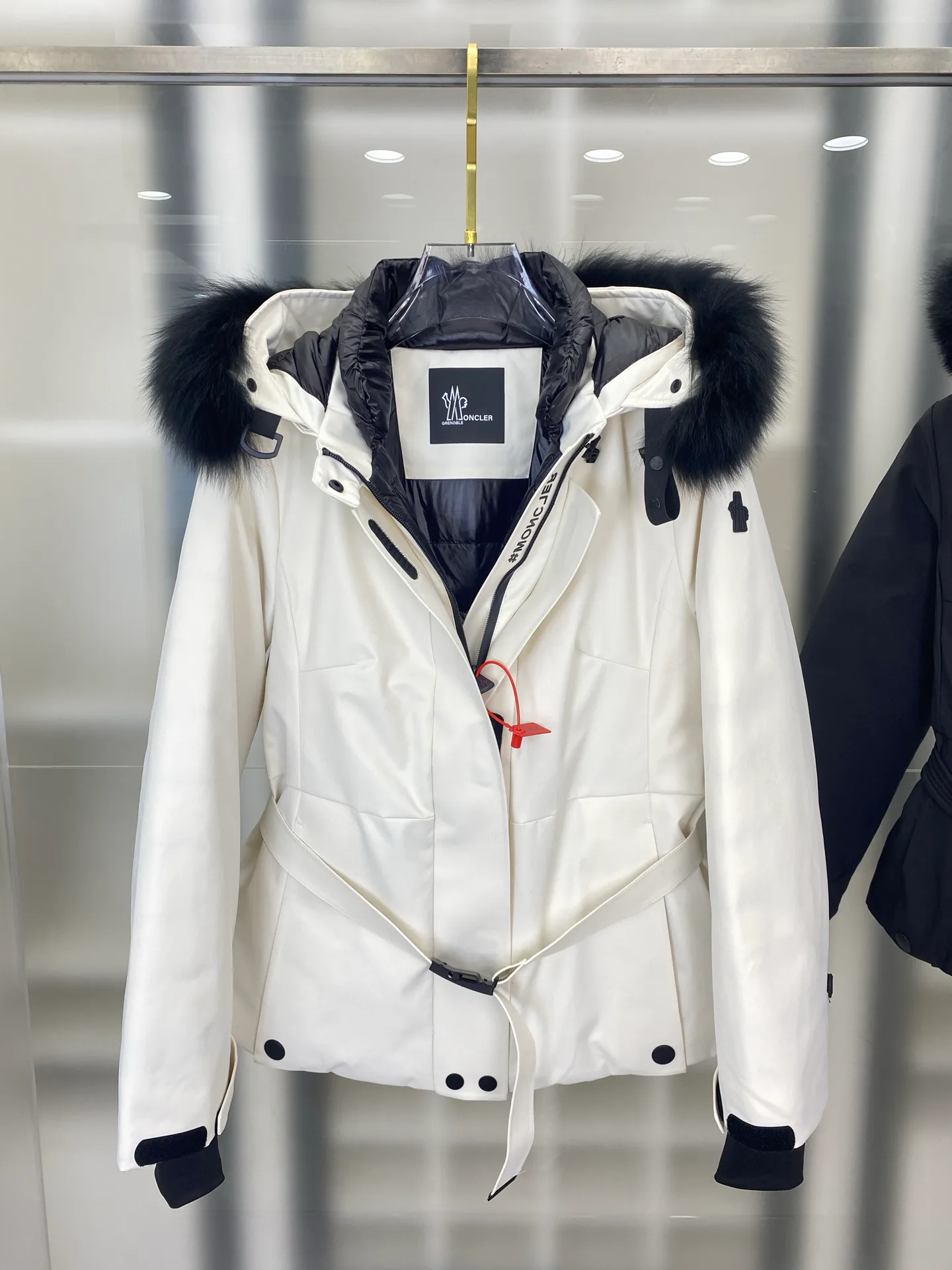Куртки И Пуховики Женские Moncler 1595740