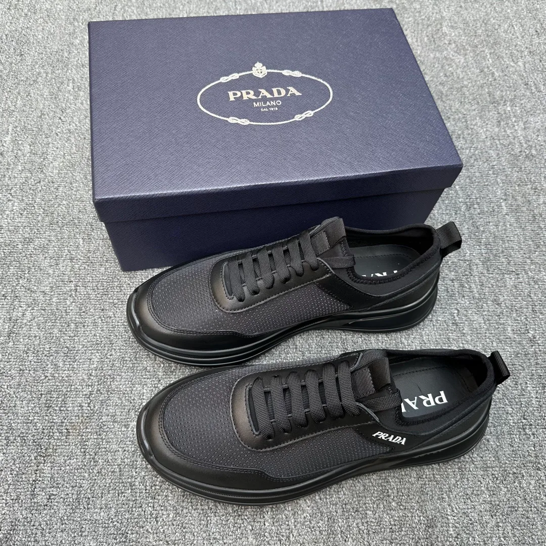 Кроссовки Мужские Prada 18076331